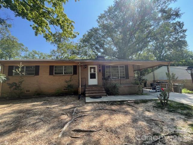 803 S Bragg Street Property Photo 1