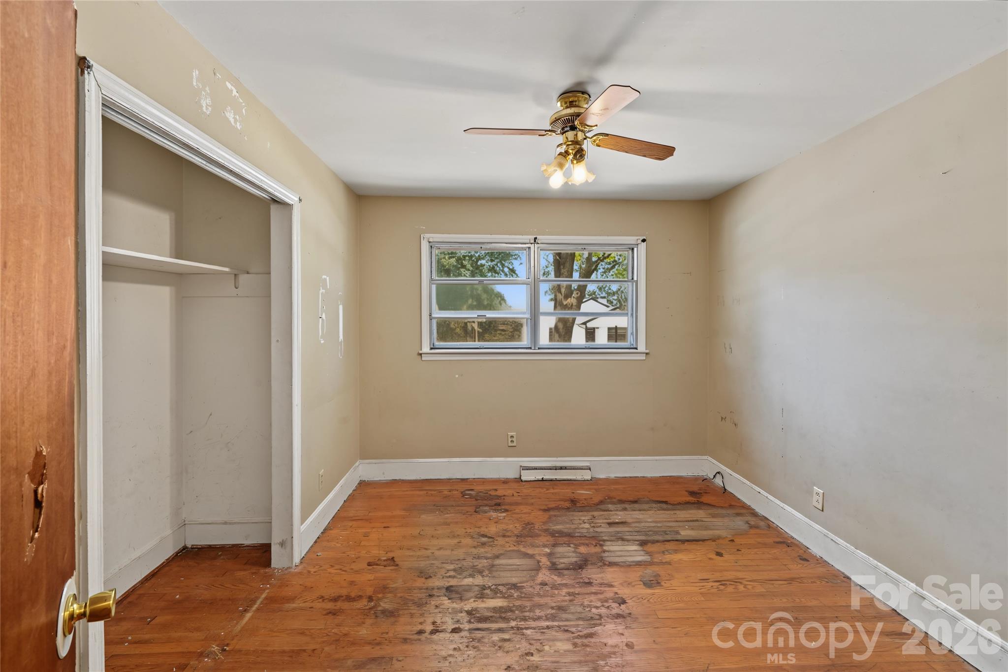 803 S Bragg Street Property Photo 18