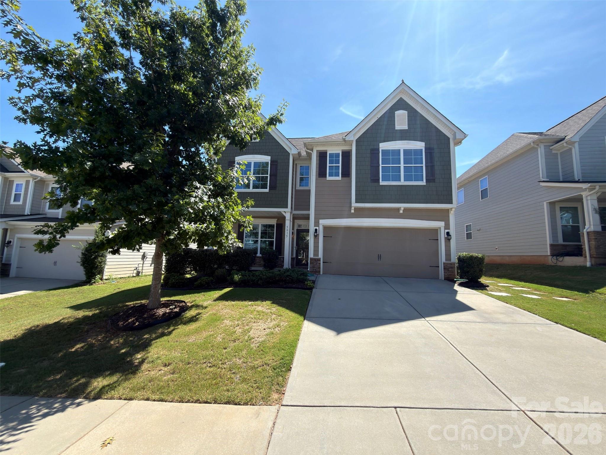 5015 Sea Cliff Lane Property Photo 14
