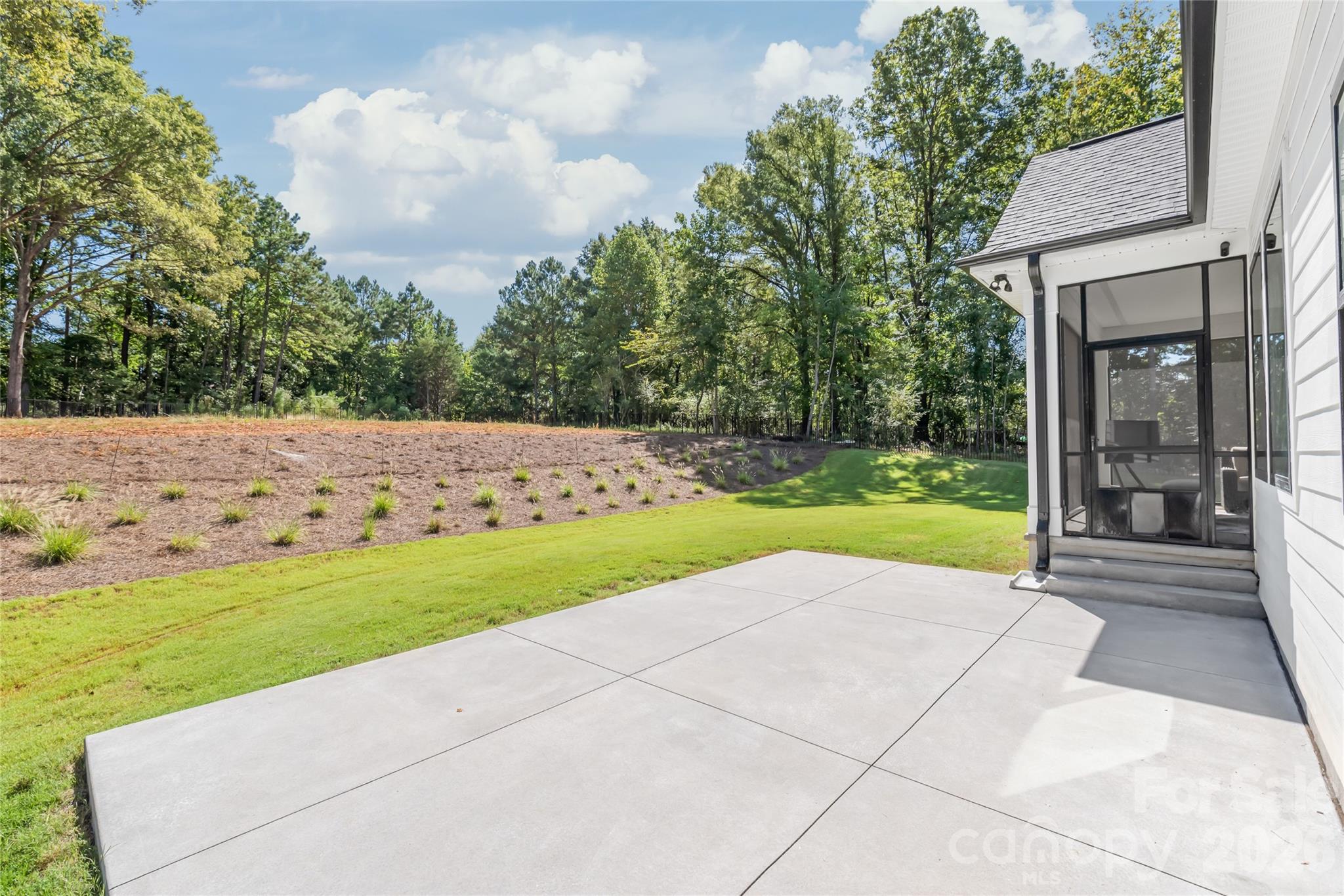 188 Heartland Drive Property Photo 33