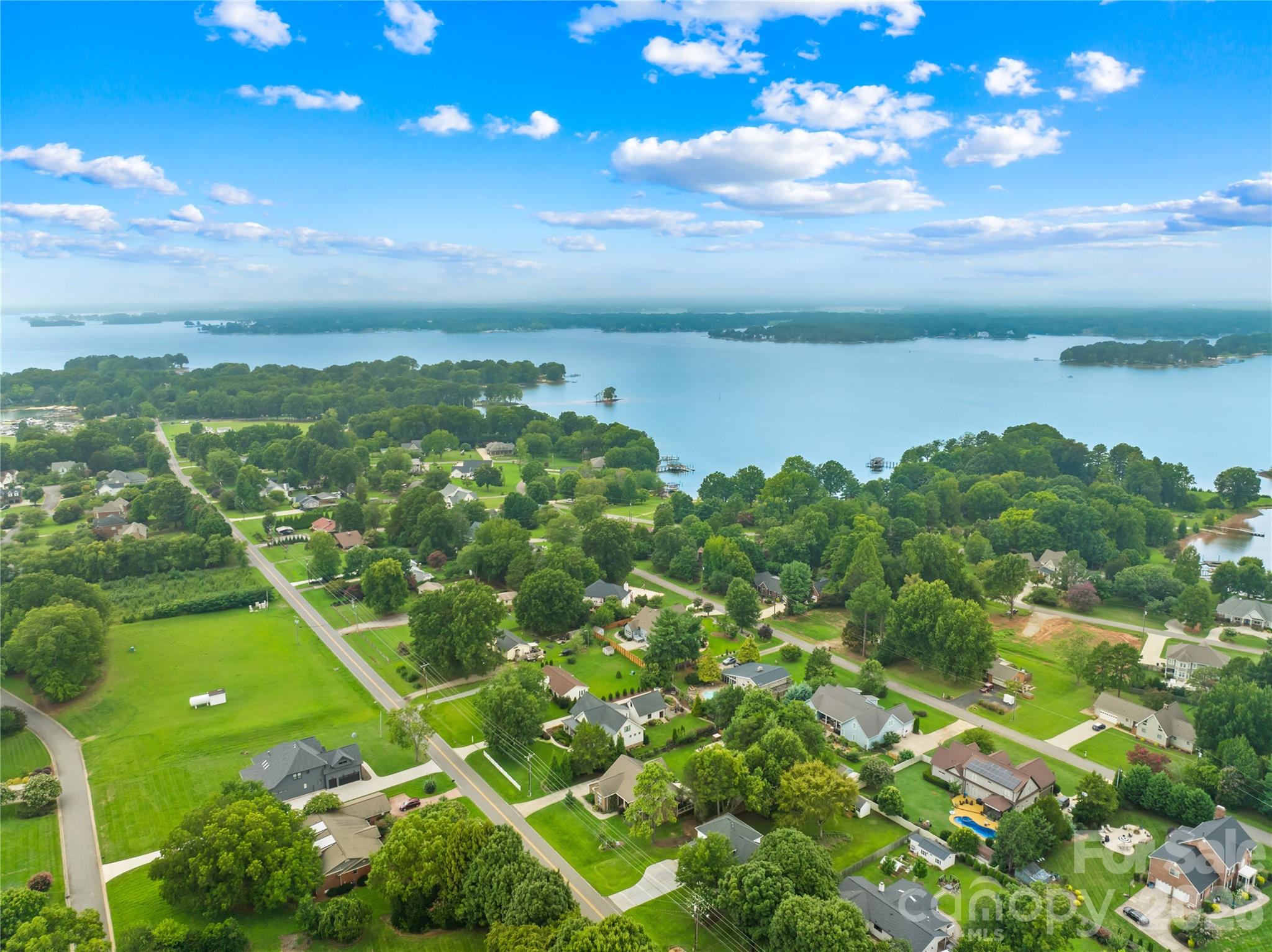 149 Lakeshore Drive Property Photo 1