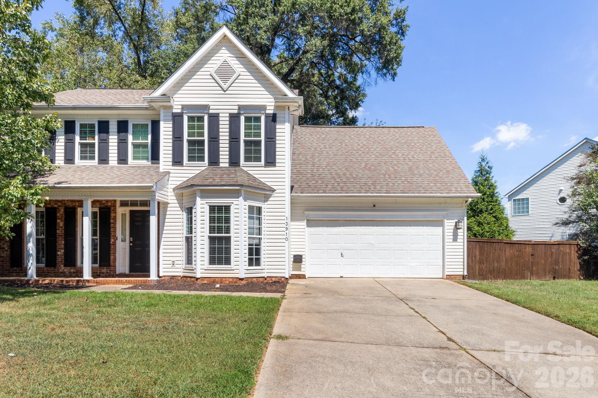 13910 Hatton Cross Drive Property Photo 1
