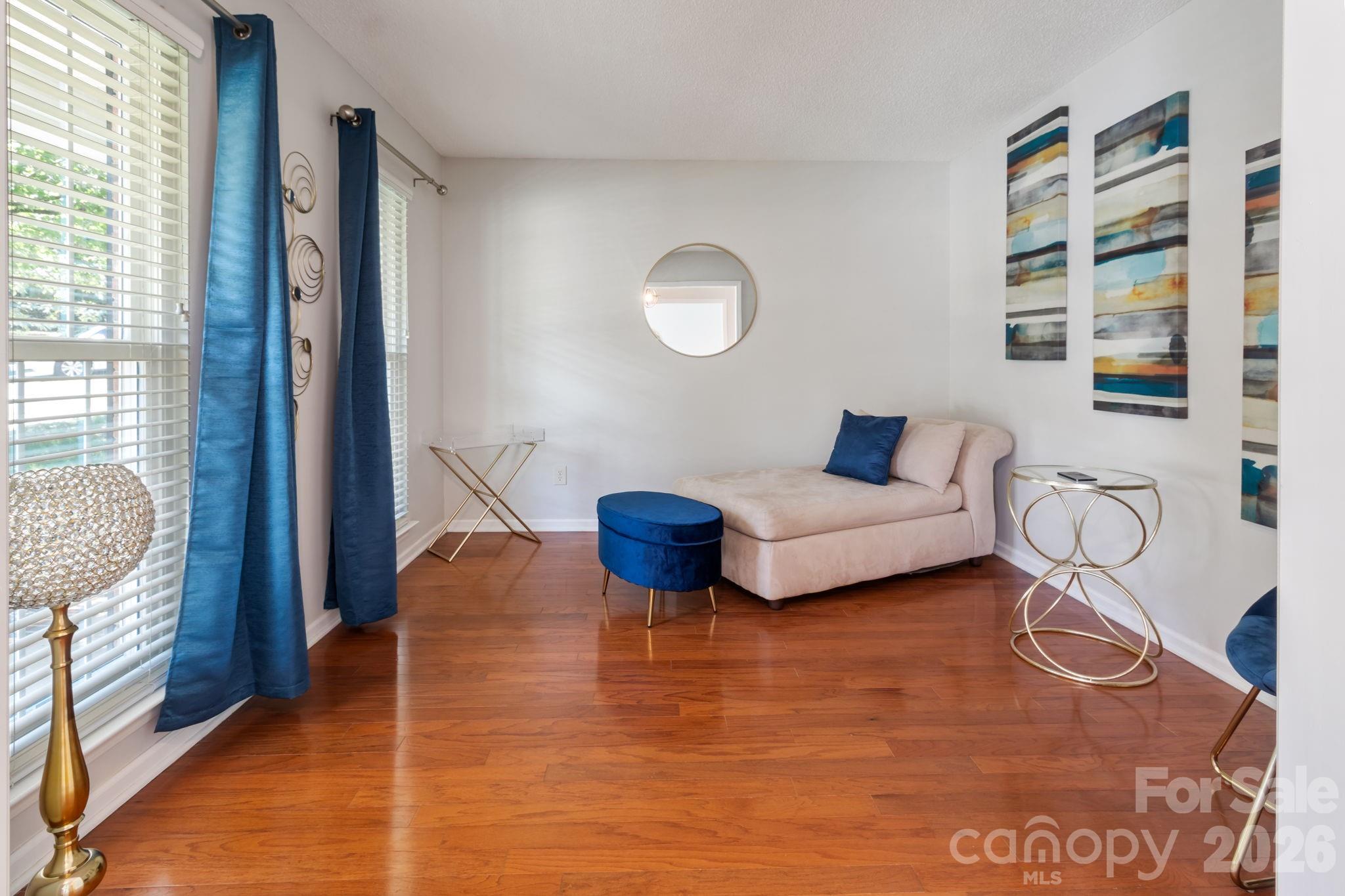 13910 Hatton Cross Drive Property Photo 3