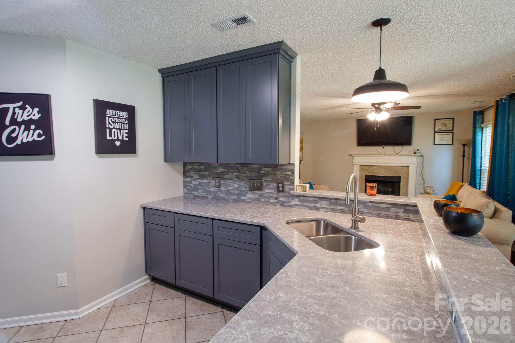 13910 Hatton Cross Drive Property Photo 14