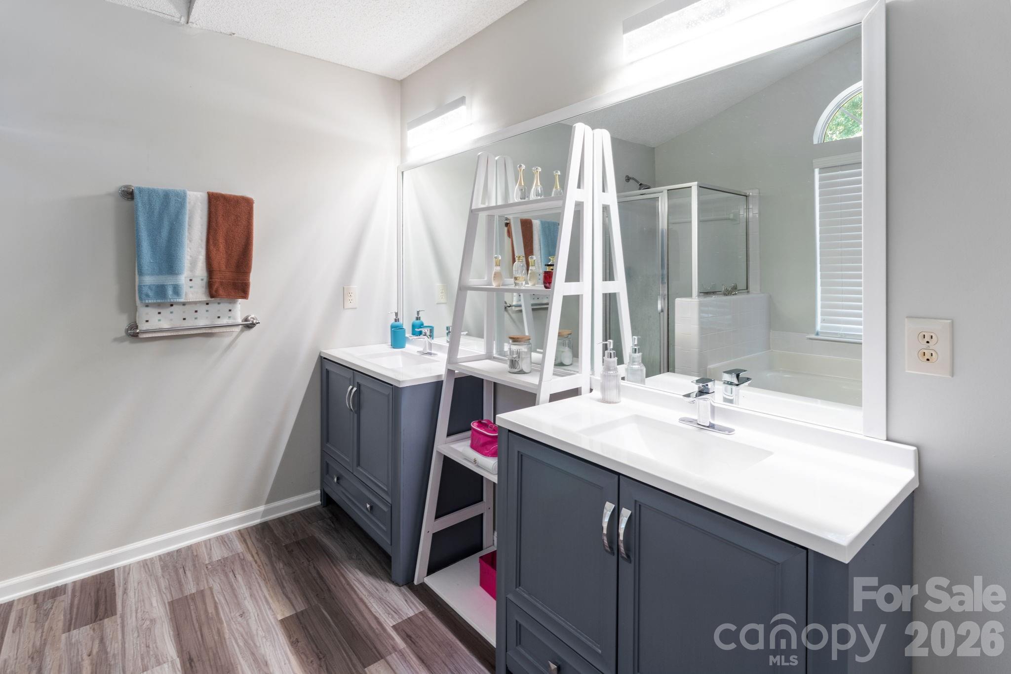 13910 Hatton Cross Drive Property Photo 21