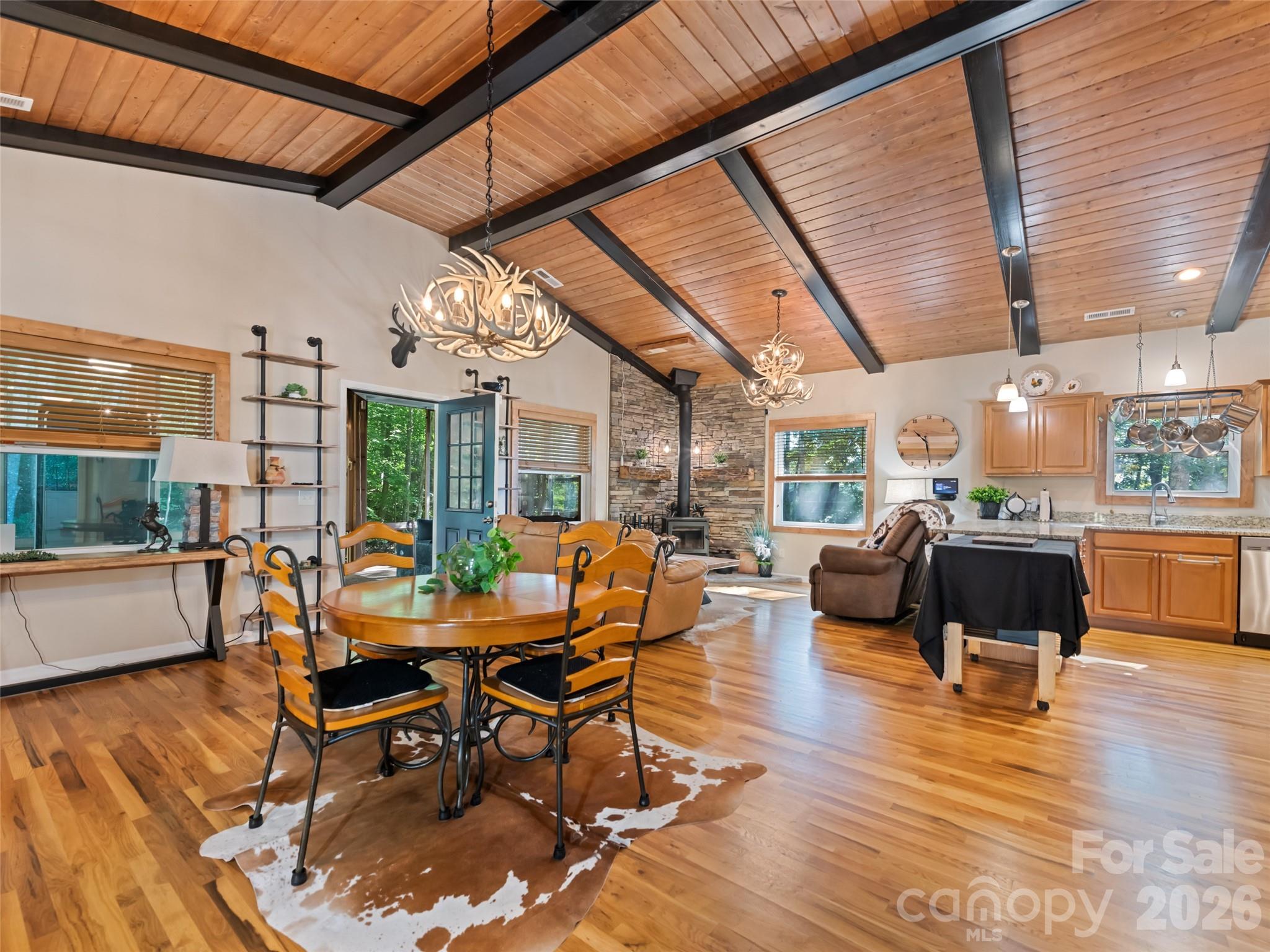 100 Loafer Lane Property Photo 13