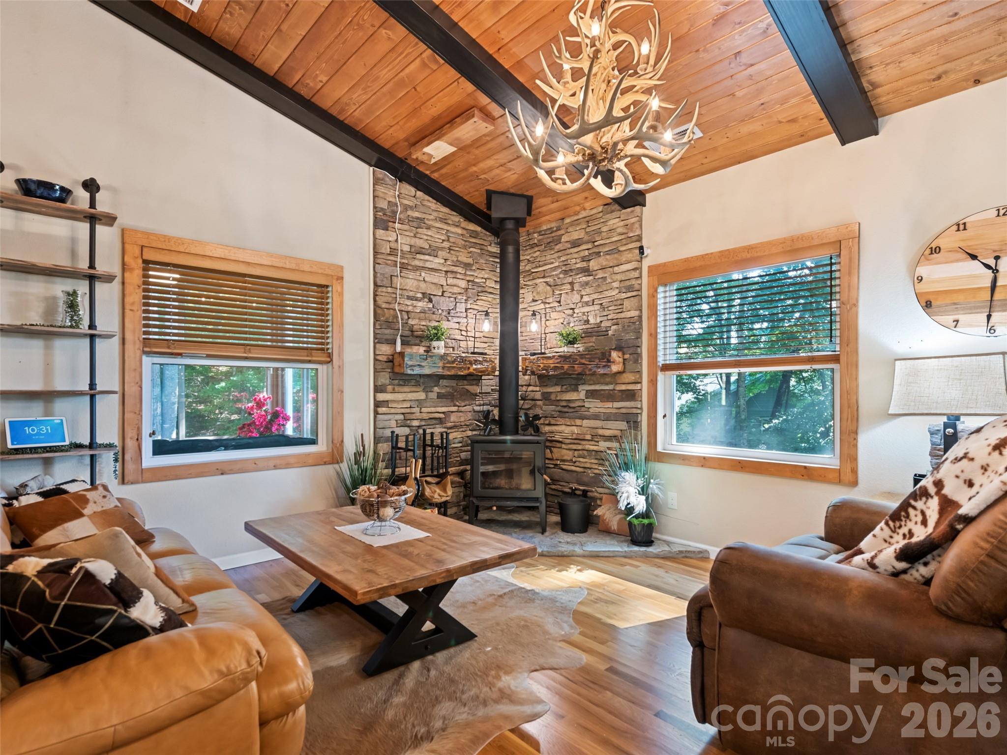 100 Loafer Lane Property Photo 15