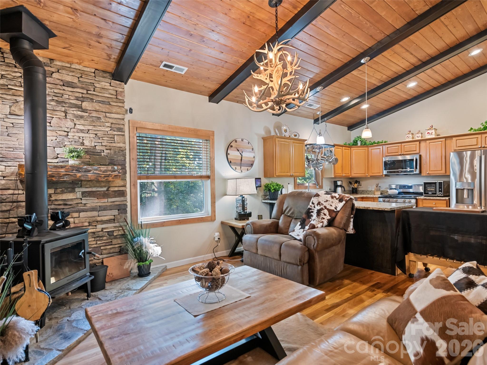 100 Loafer Lane Property Photo 16