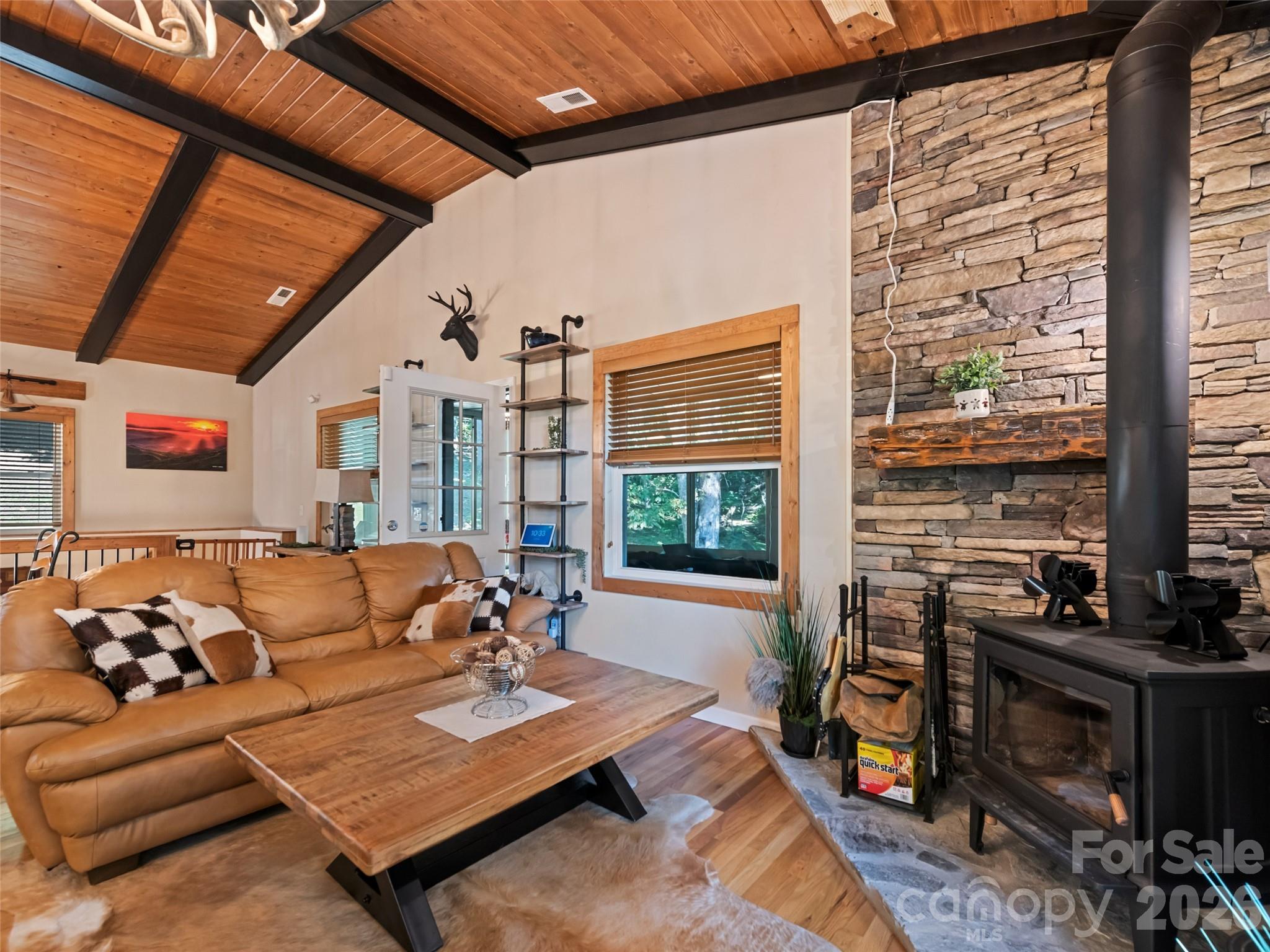 100 Loafer Lane Property Photo 18