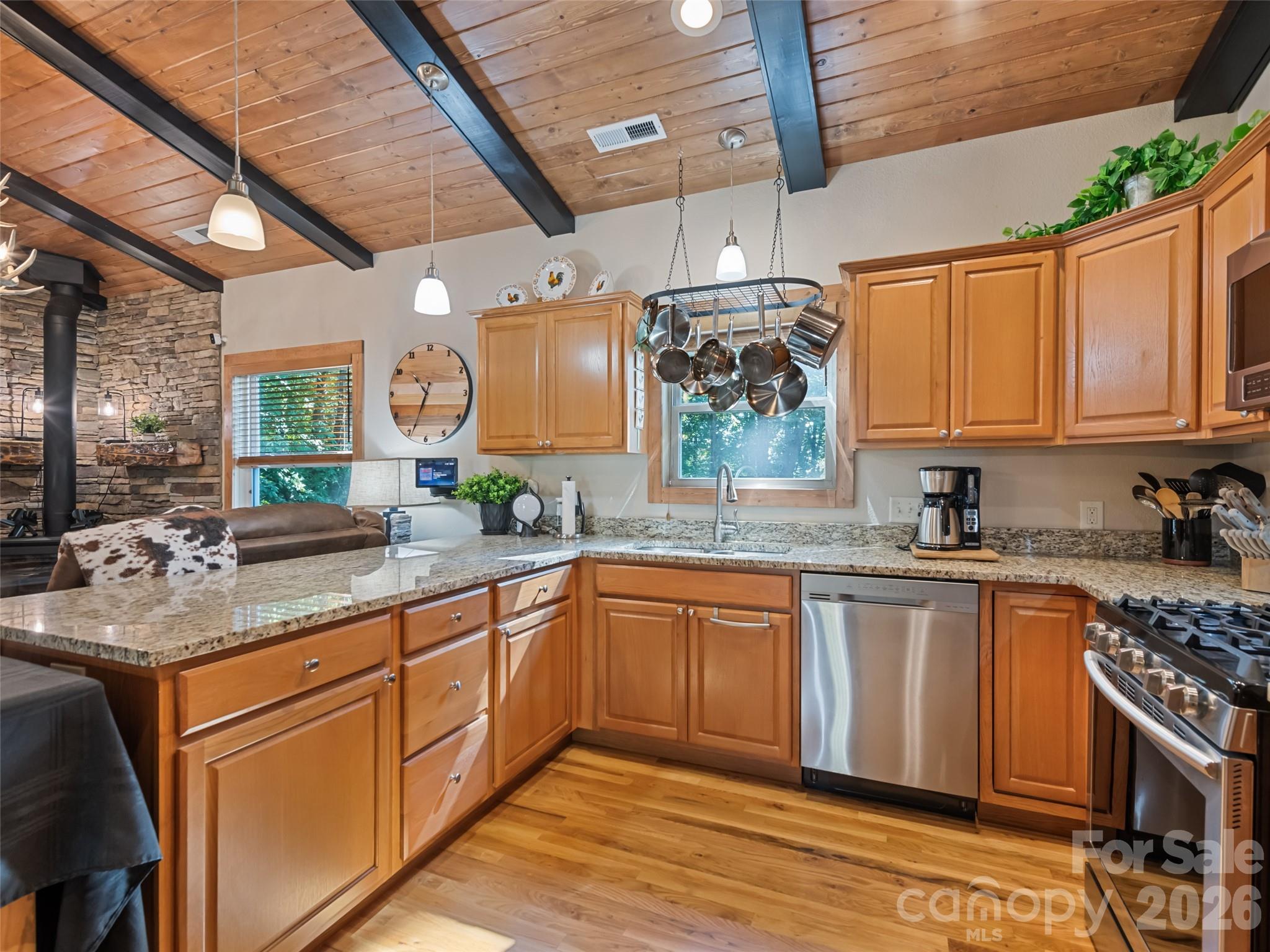 100 Loafer Lane Property Photo 20