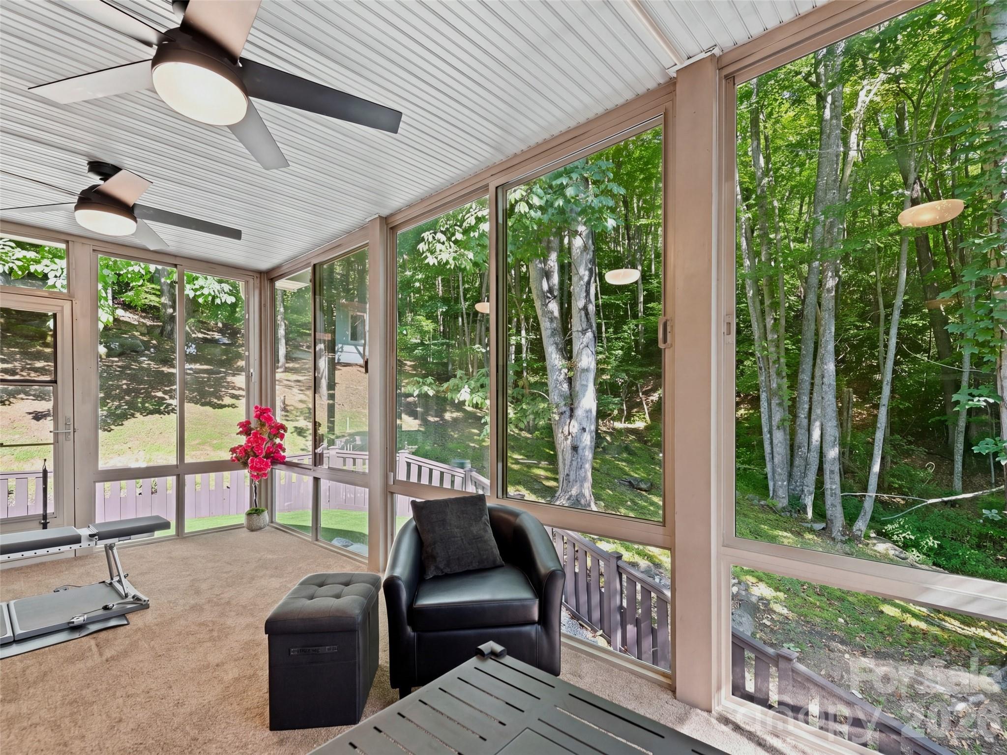 100 Loafer Lane Property Photo 25