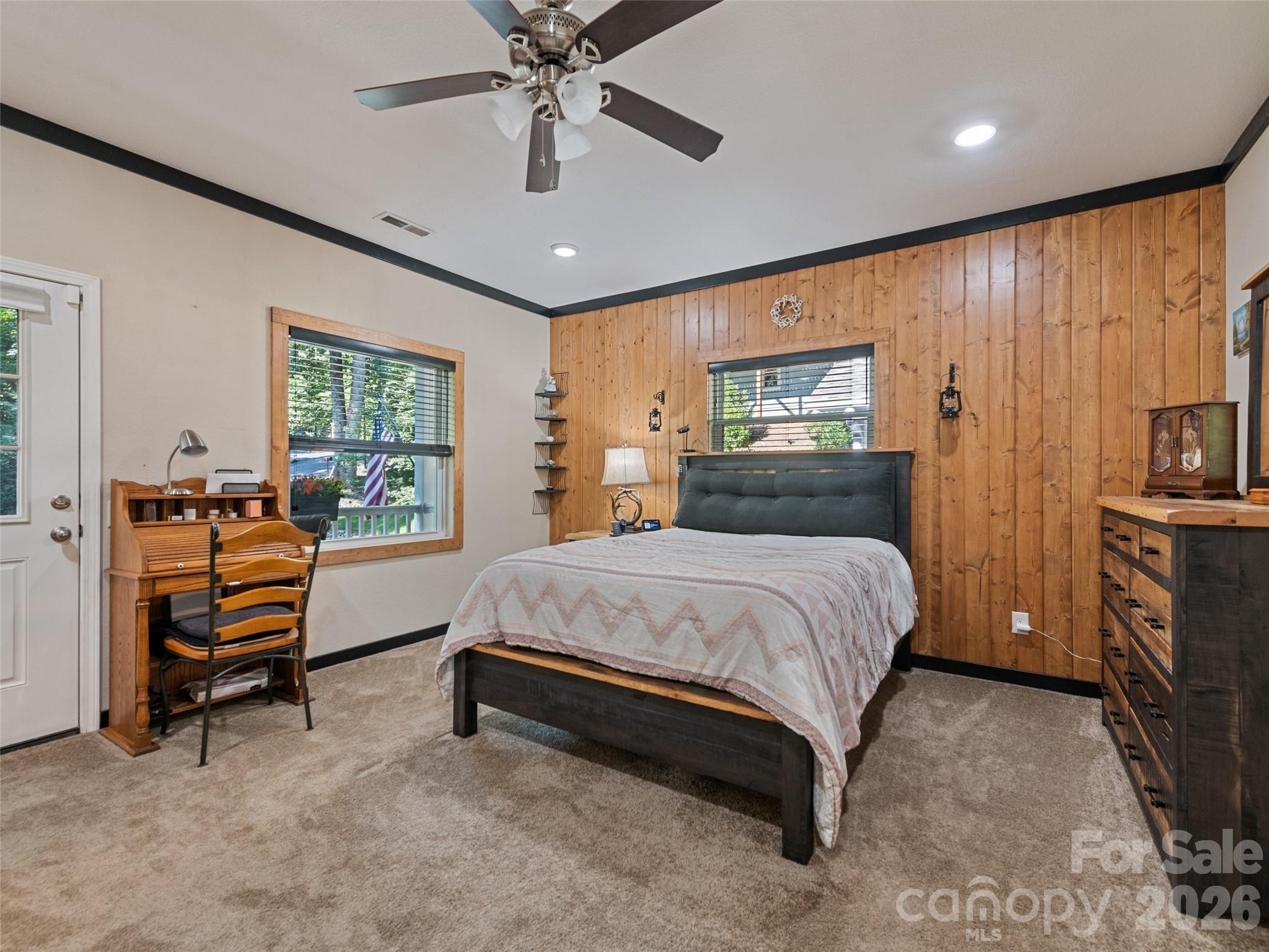 100 Loafer Lane Property Photo 28