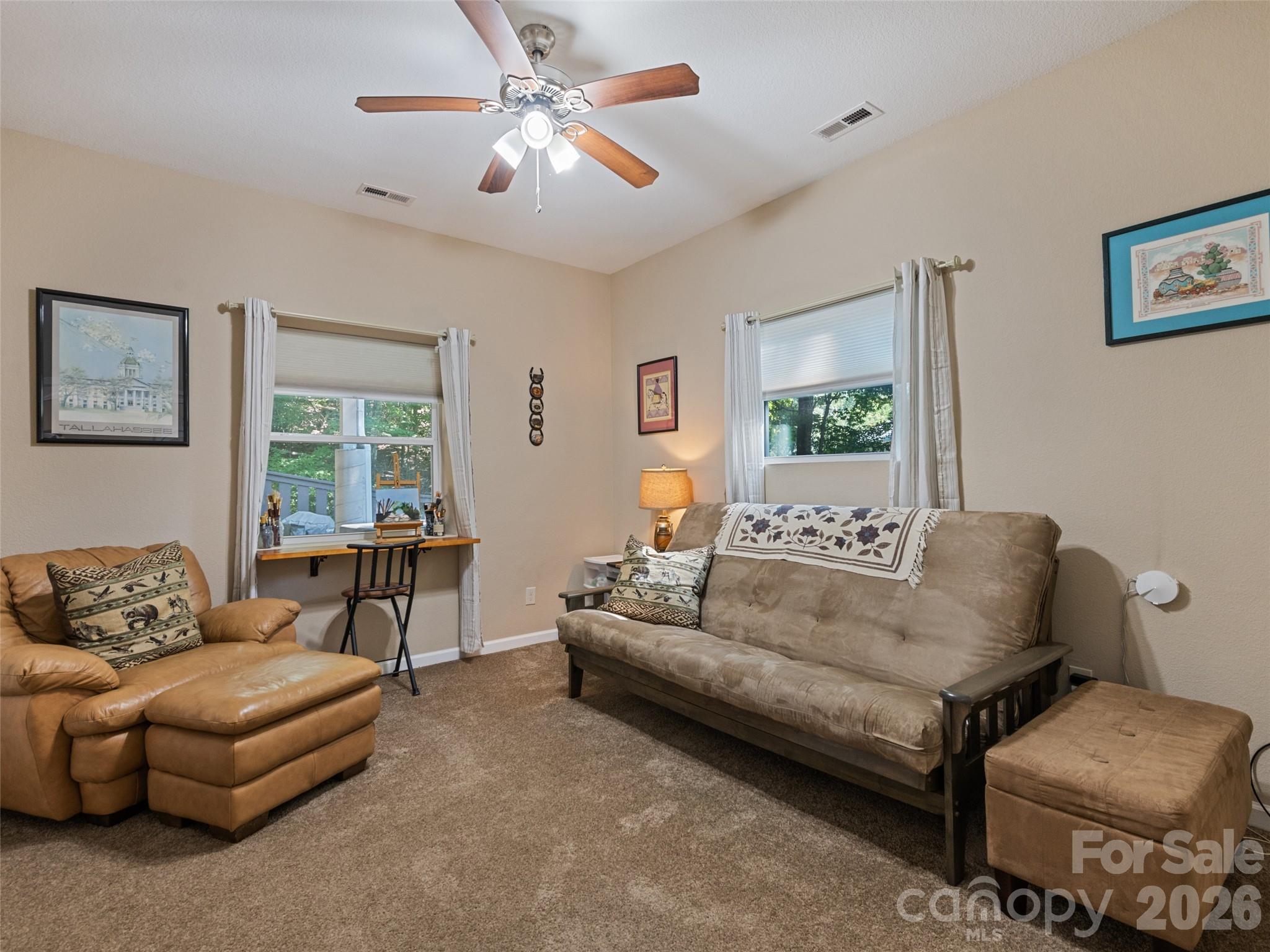 100 Loafer Lane Property Photo 32