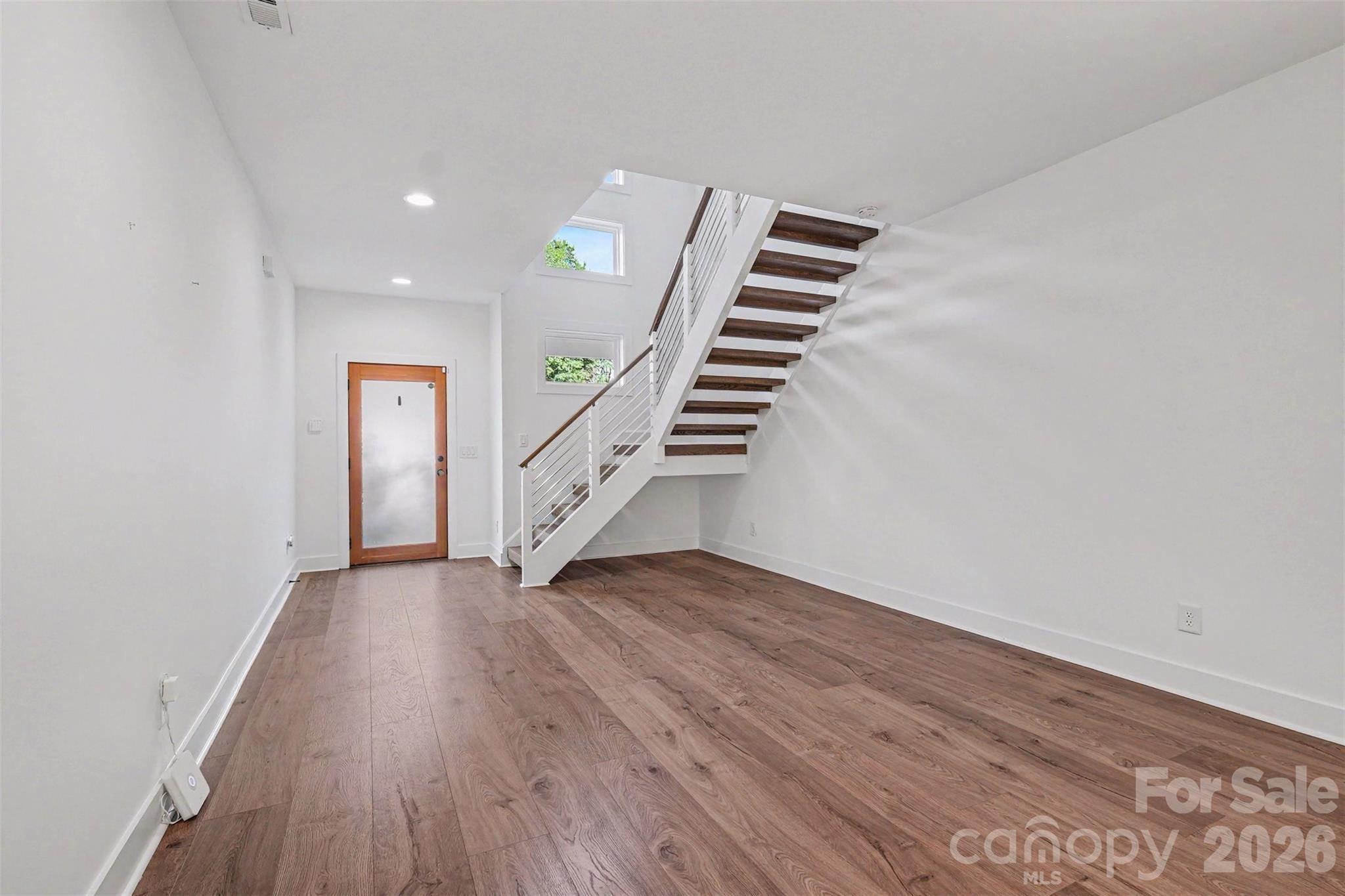 1836 Academy Street Property Photo 8