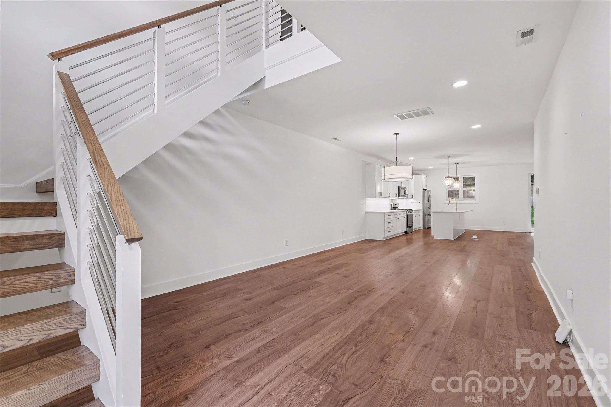1836 Academy Street Property Photo 9