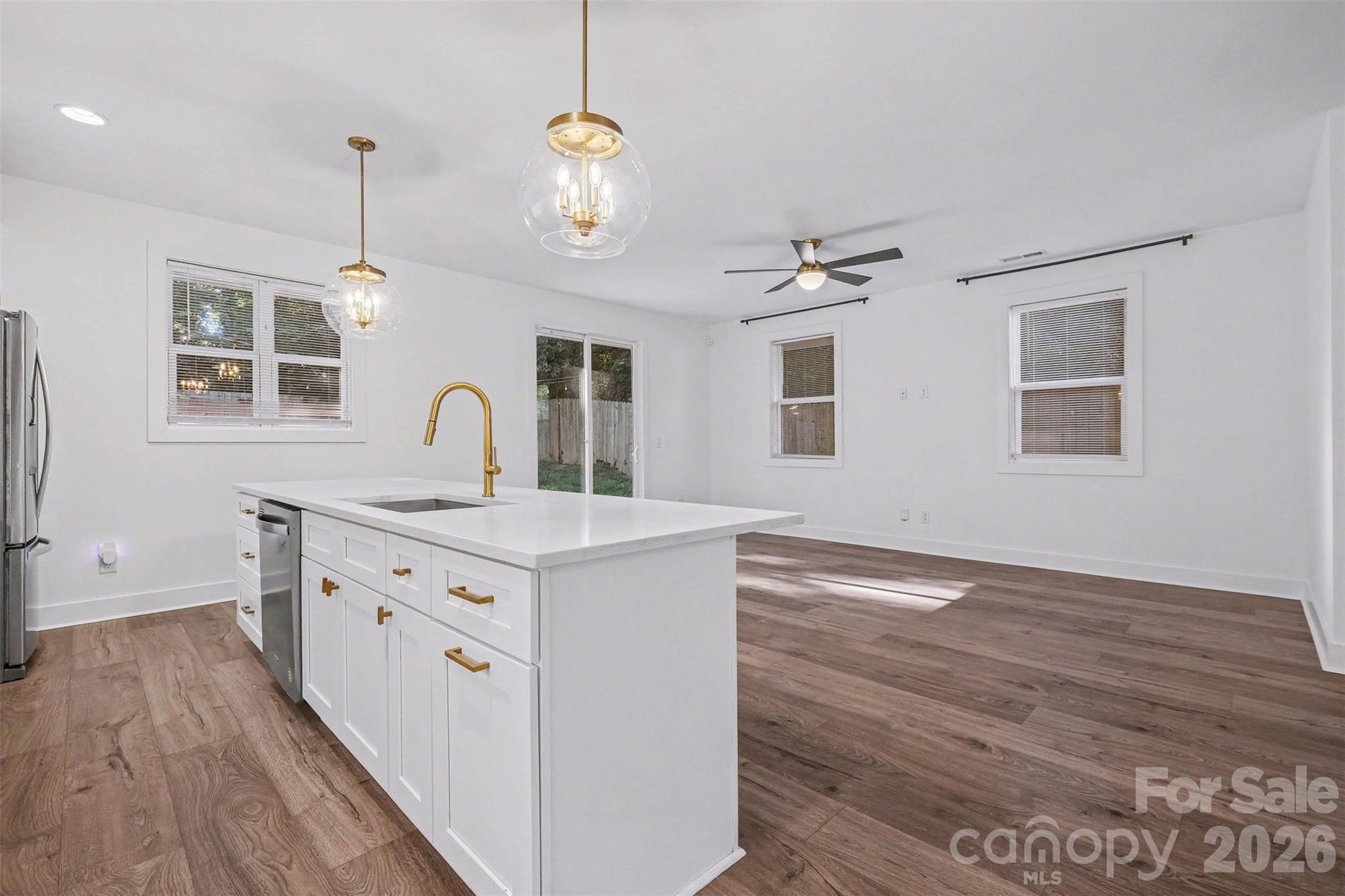 1836 Academy Street Property Photo 14