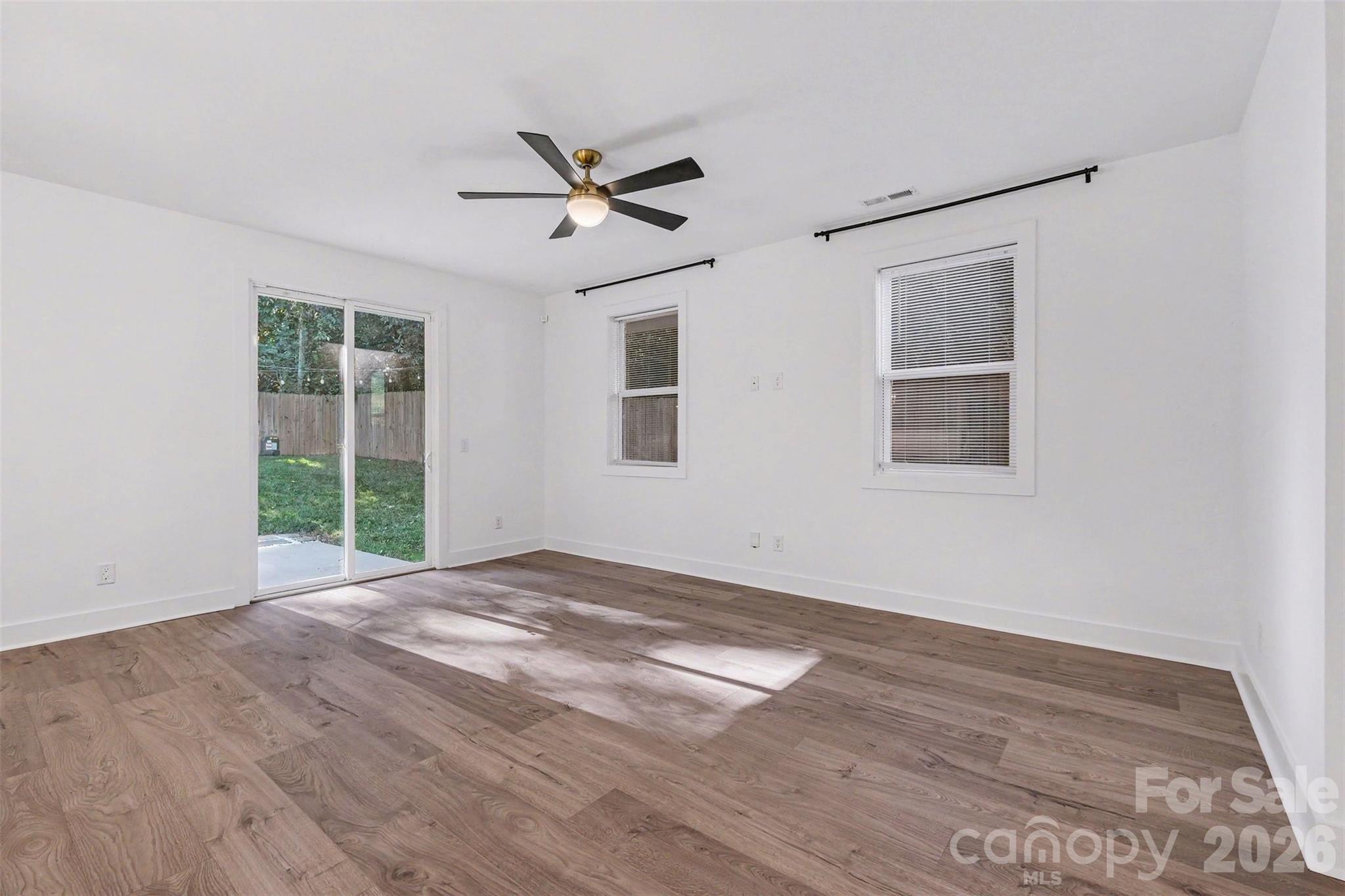 1836 Academy Street Property Photo 18