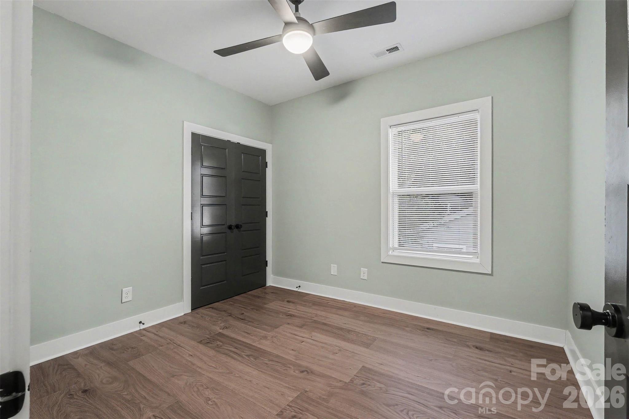 1836 Academy Street Property Photo 25