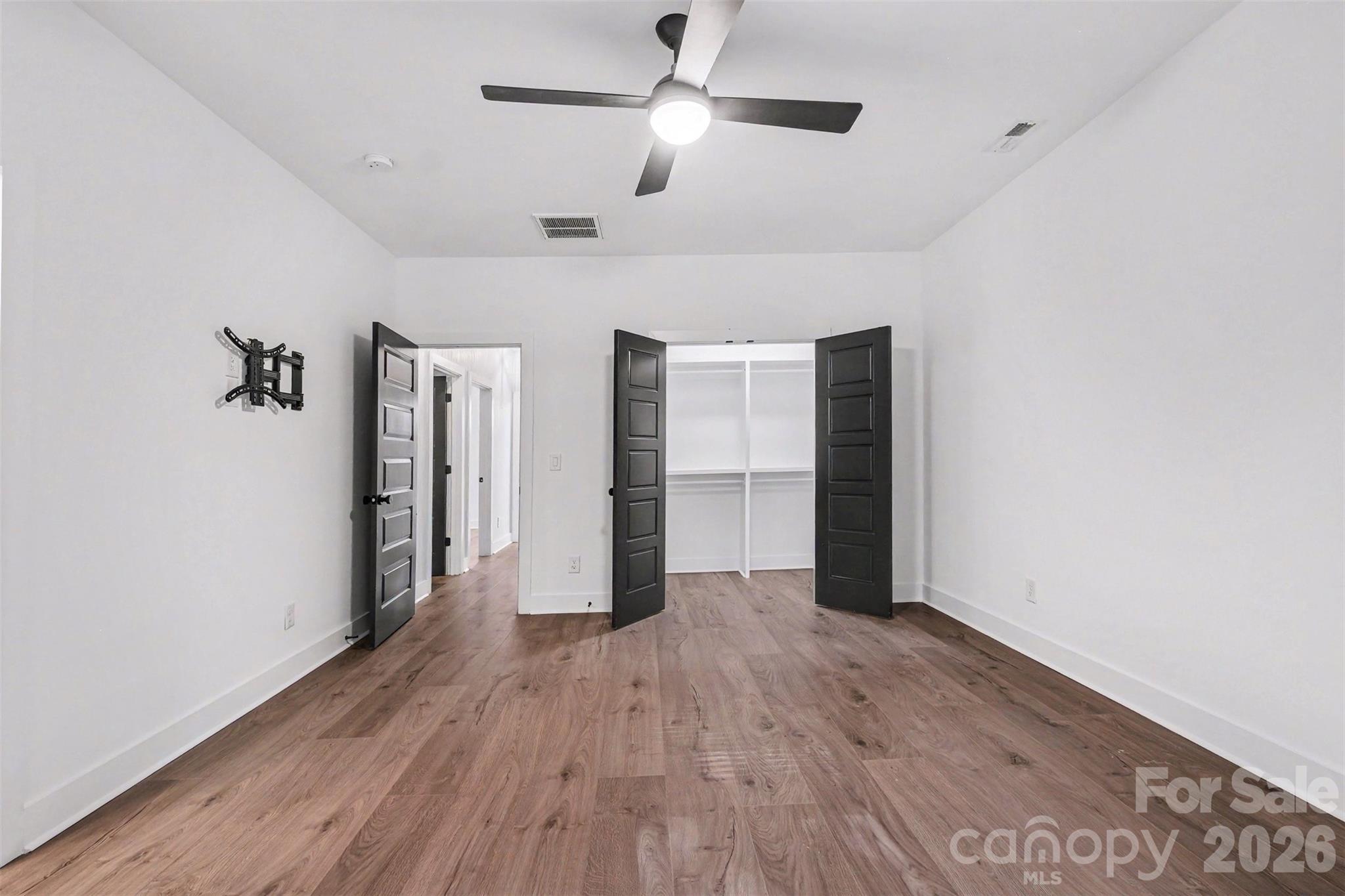 1836 Academy Street Property Photo 29