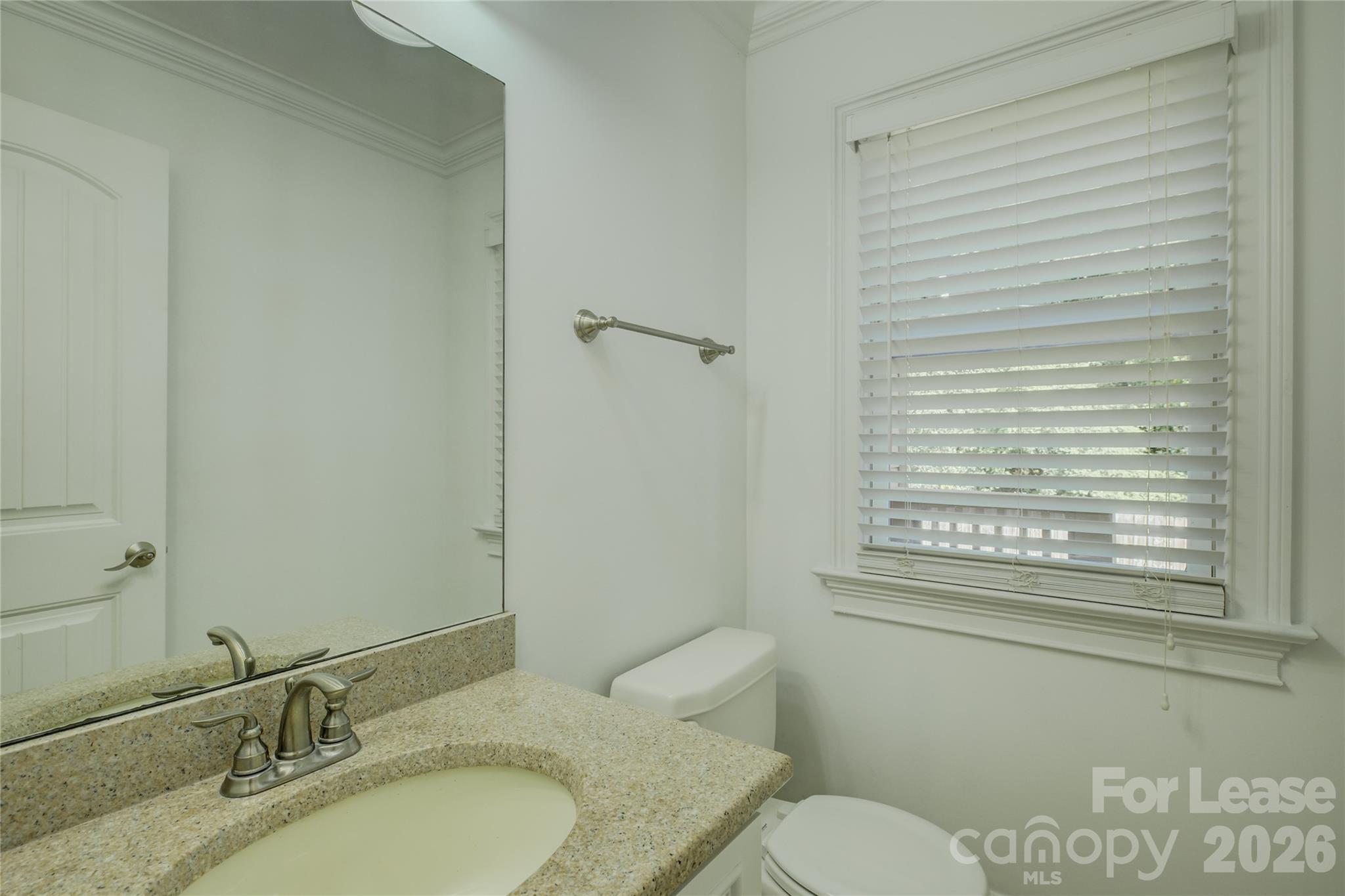 448 N Summit Avenue Property Photo 28