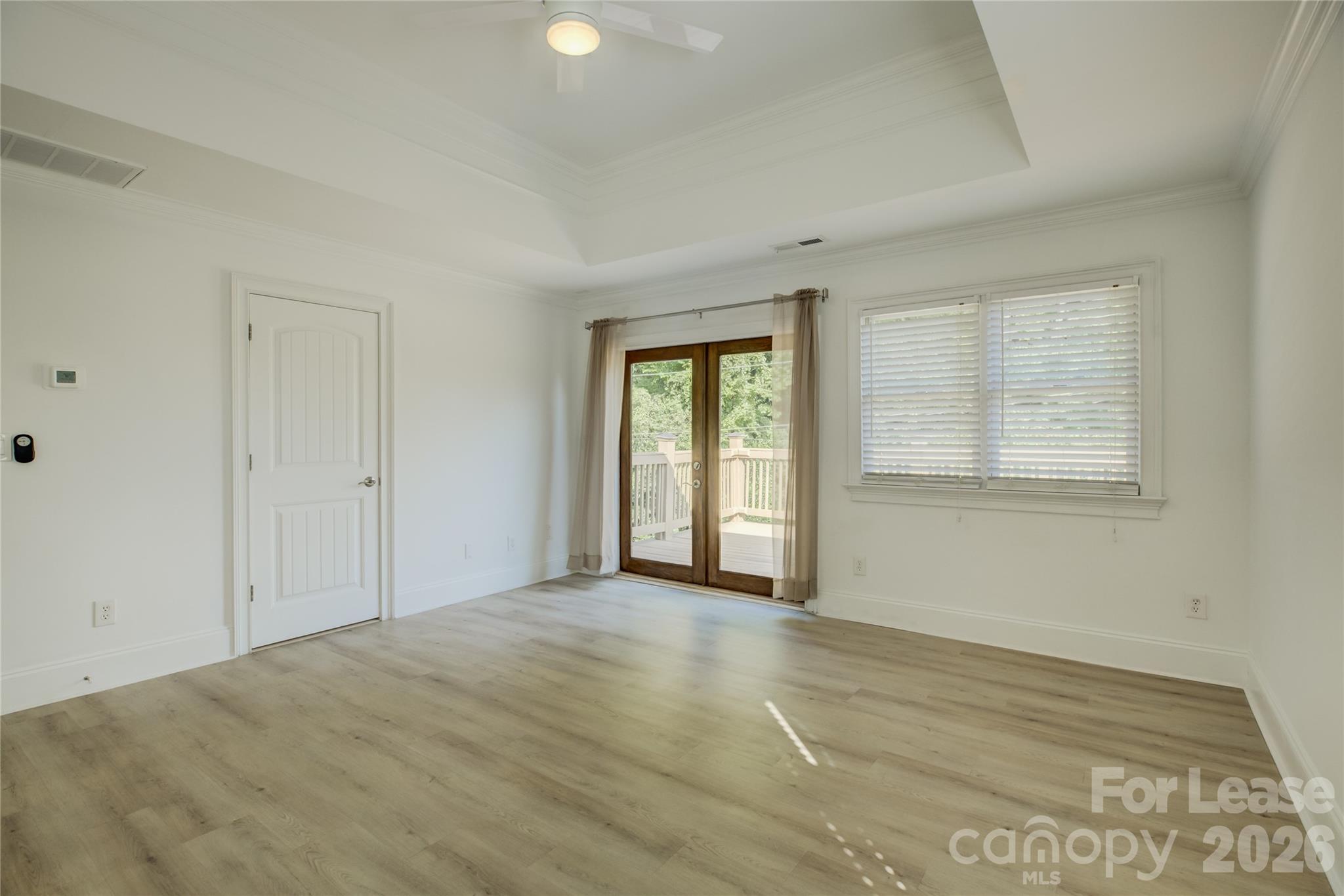 448 N Summit Avenue Property Photo 31