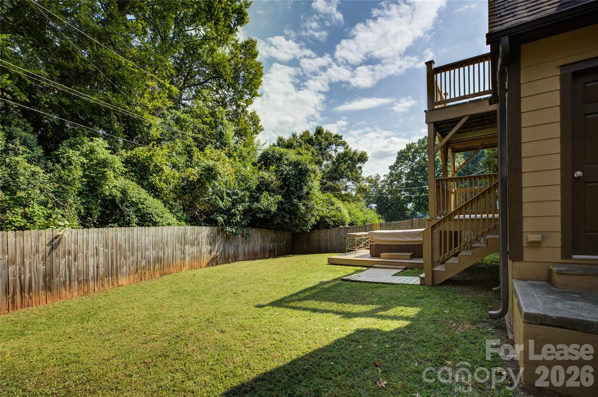 448 N Summit Avenue Property Photo 46