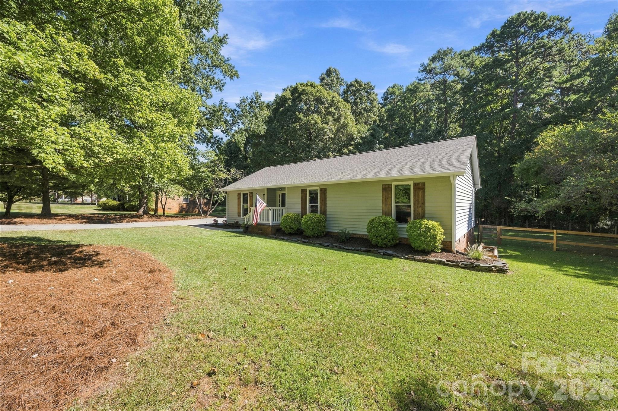 4376 Gentry Lane Property Photo 3