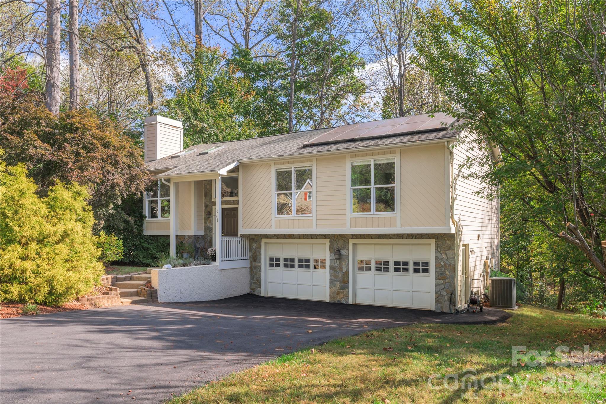 6 Eagles Nest Lane Property Photo 1