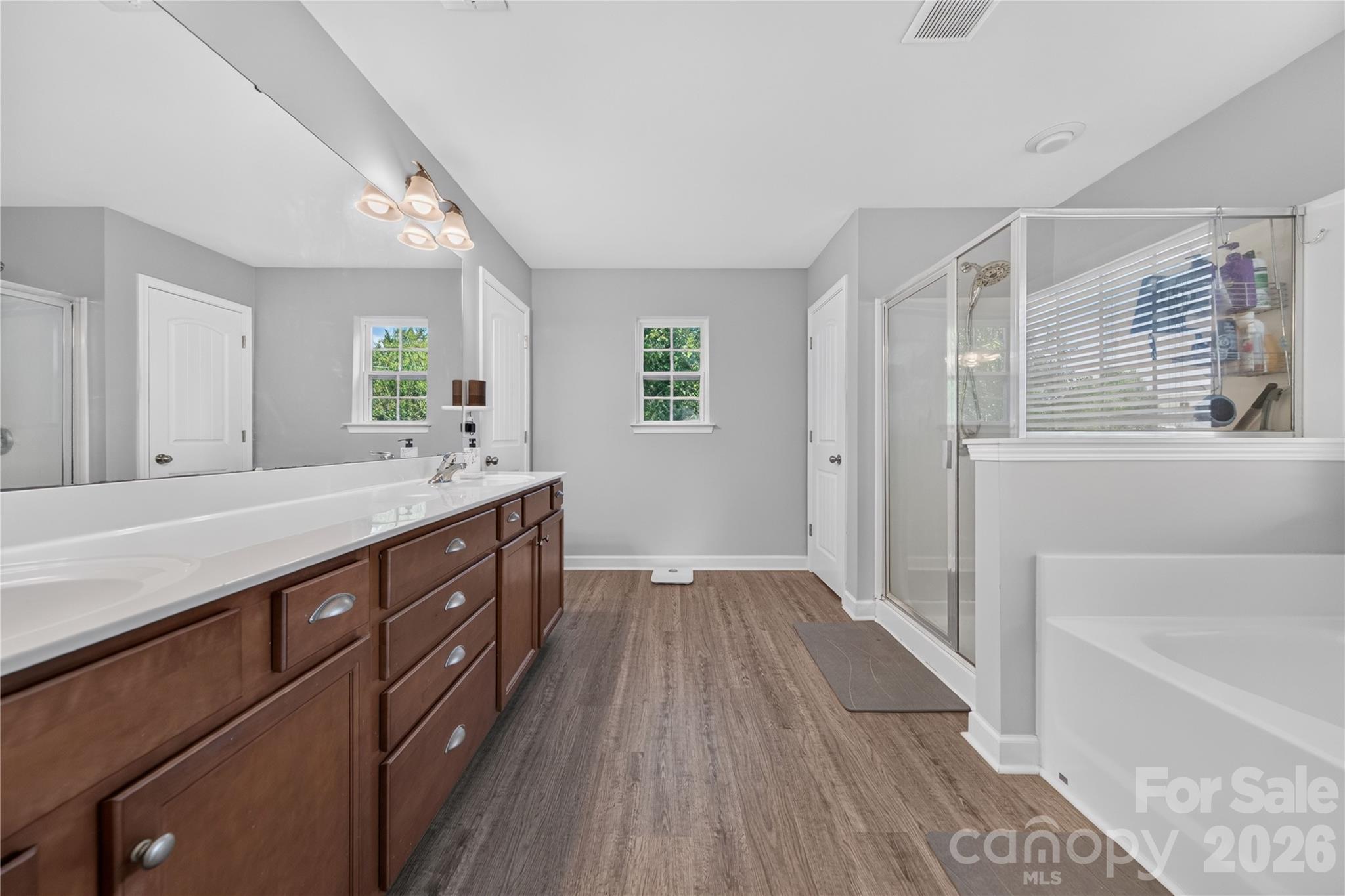 507 Fair Oaks Drive Property Photo 24
