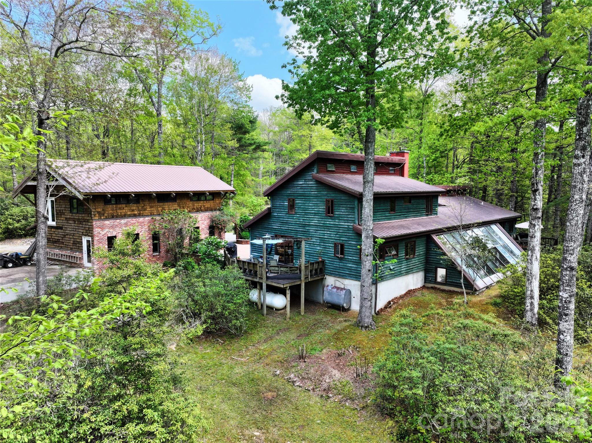 688 Blueberry Farm Road Property Photo 7
