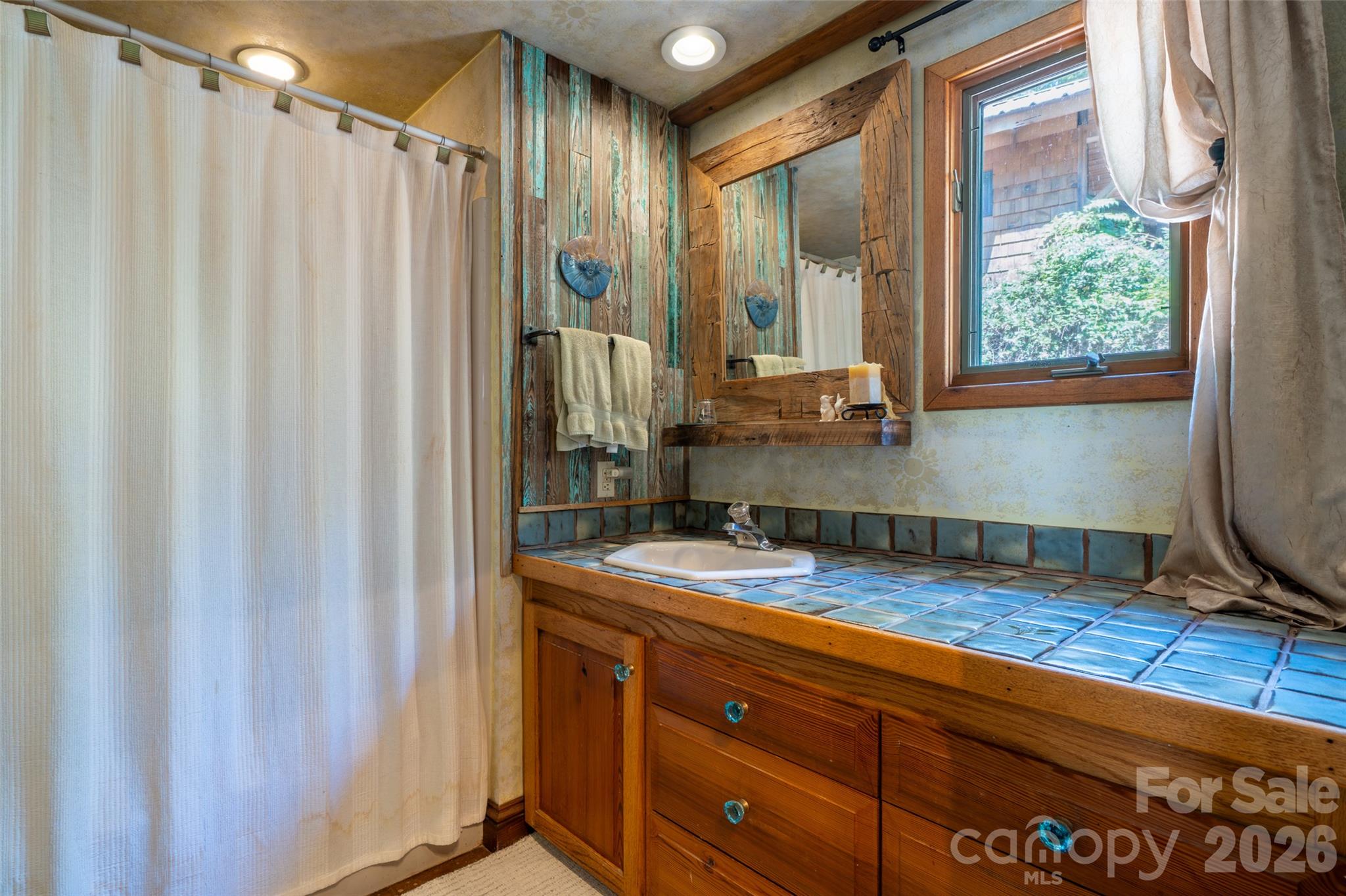 688 Blueberry Farm Road Property Photo 18