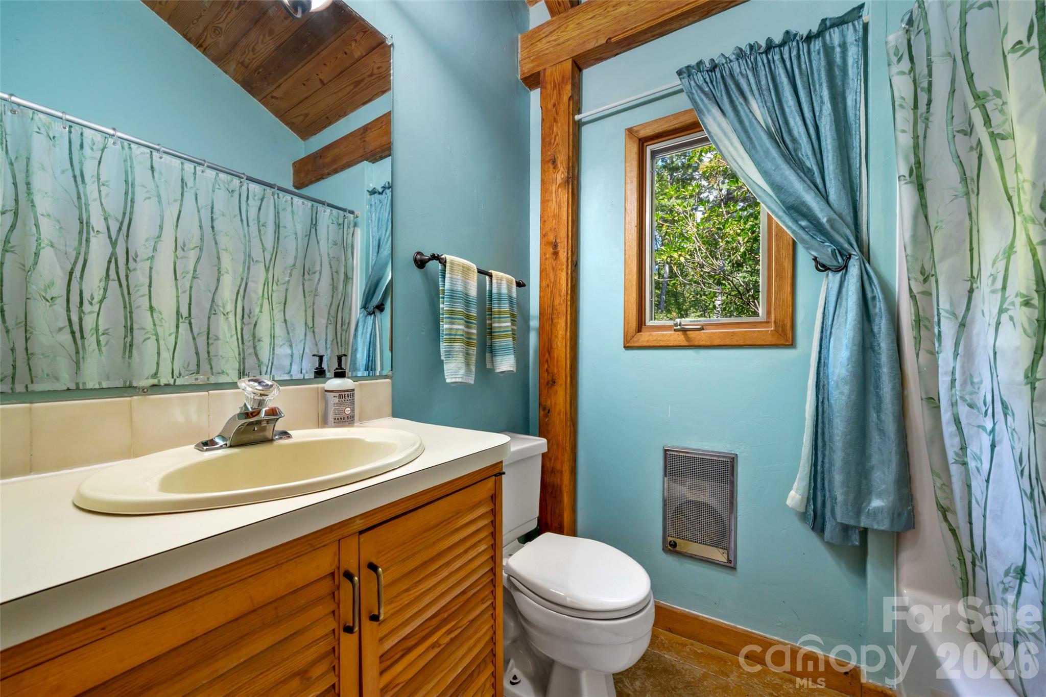 688 Blueberry Farm Road Property Photo 45