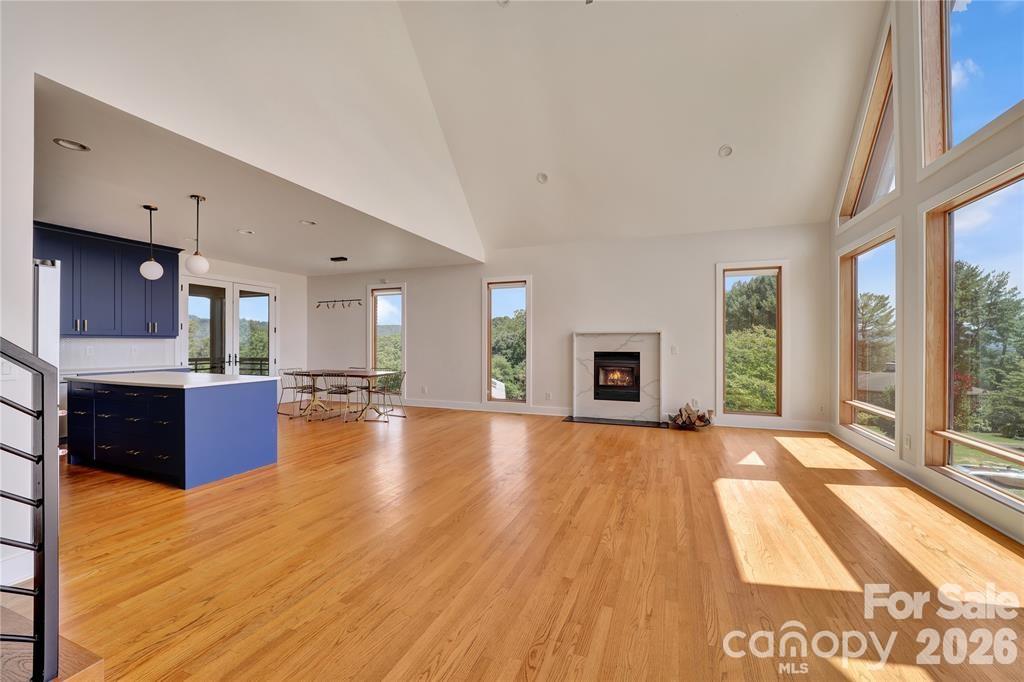 8 Nottingham Drive Property Photo 7