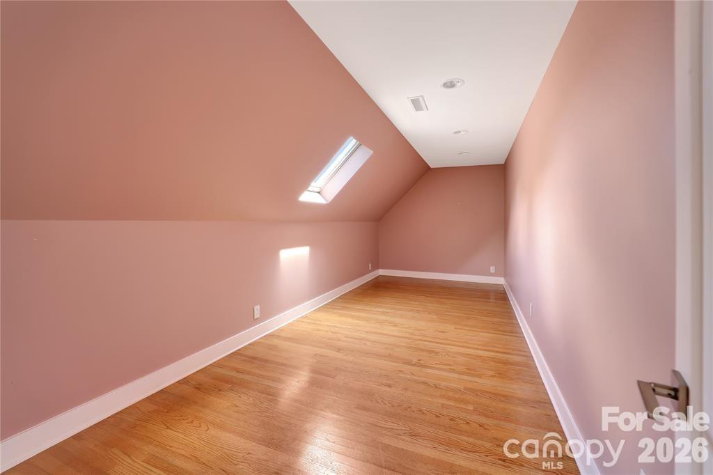 8 Nottingham Drive Property Photo 20