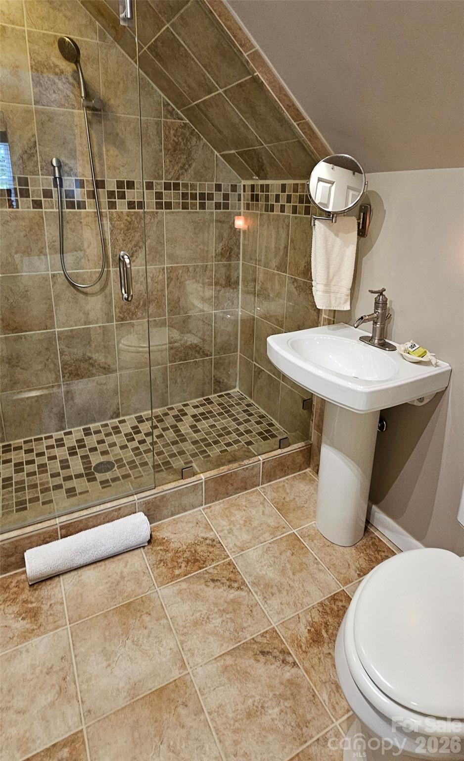 56 Candler Heights Road Property Photo 12