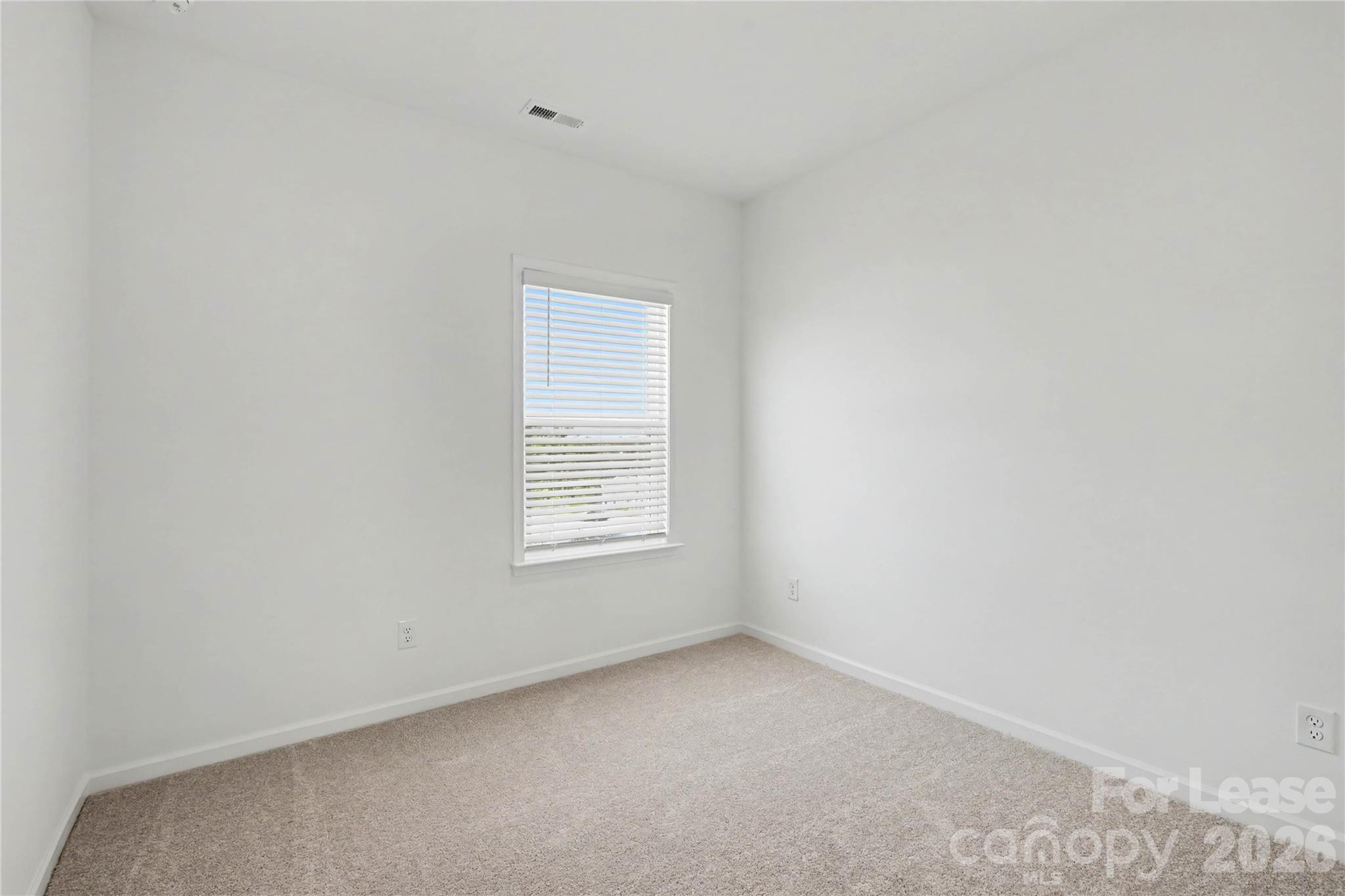 4424018 Property Photo 17
