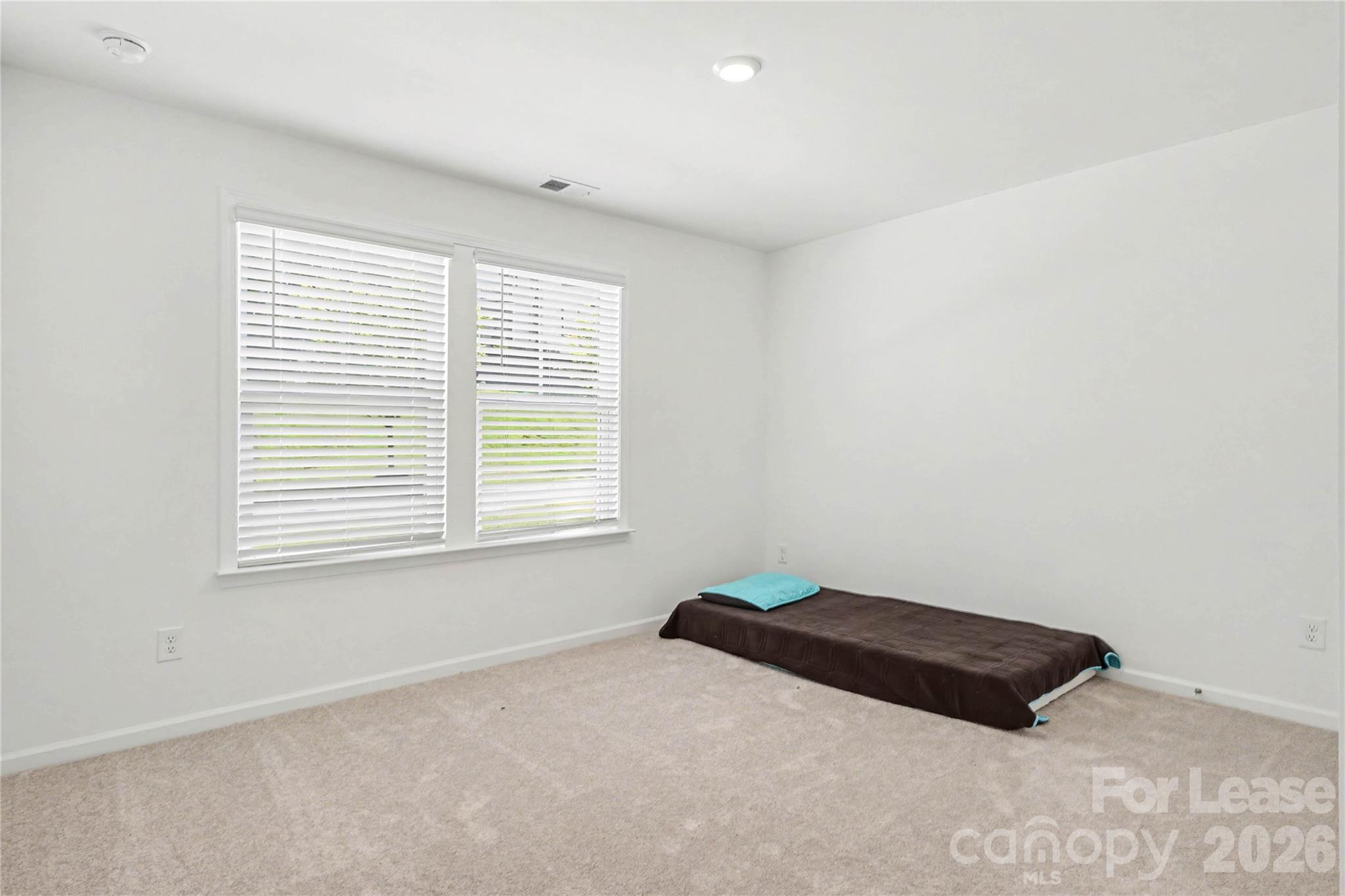 4424018 Property Photo 24
