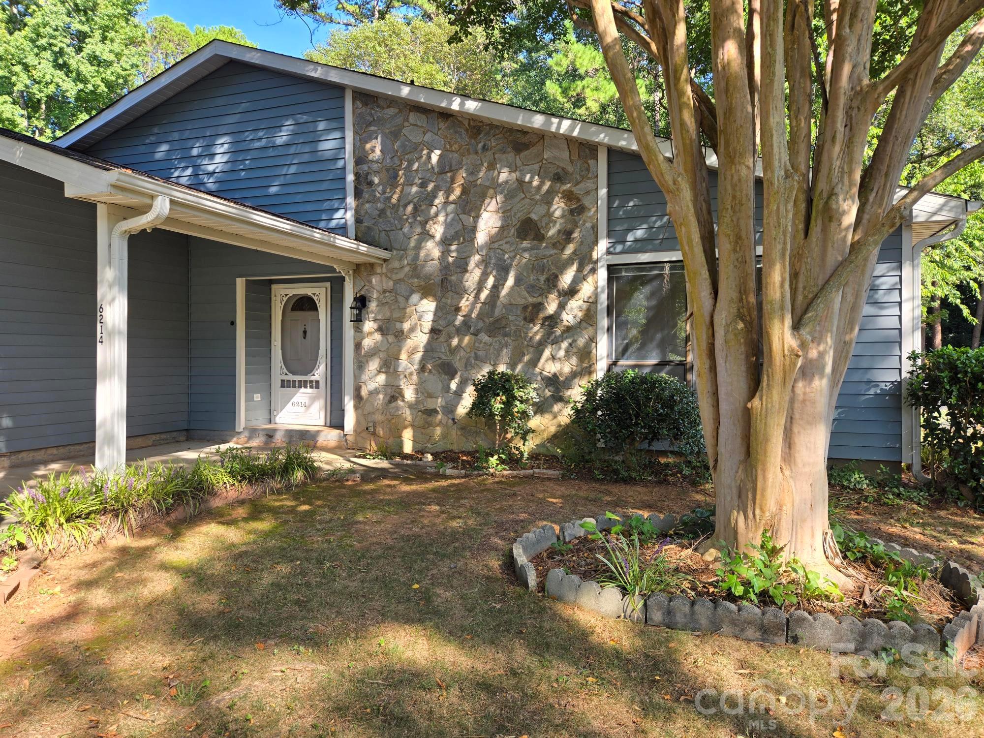 6214 Elkington Lane Property Photo 4