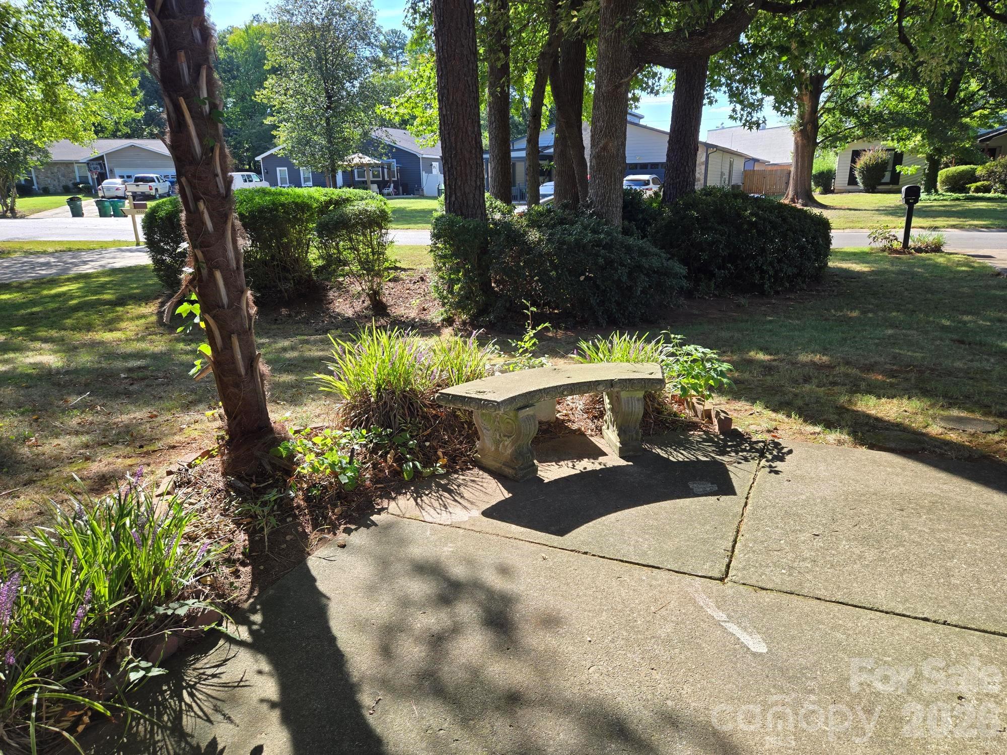 6214 Elkington Lane Property Photo 5