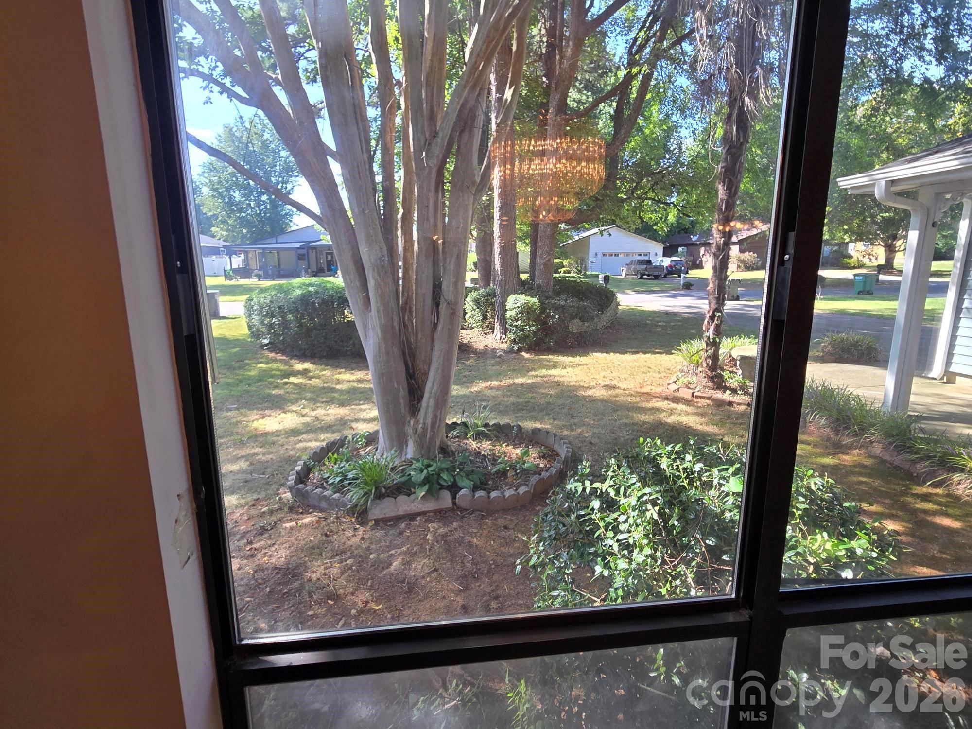 6214 Elkington Lane Property Photo 6