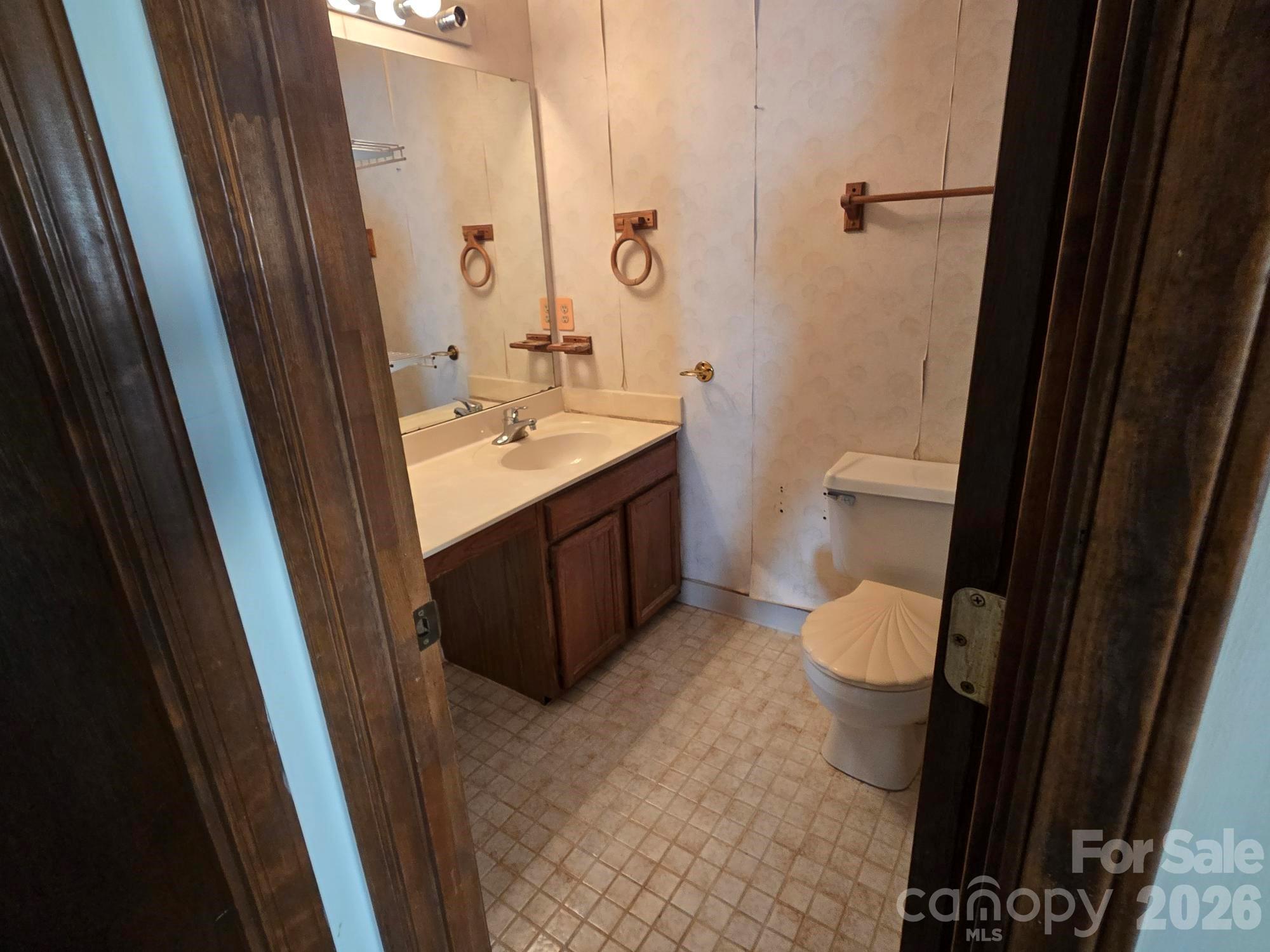 6214 Elkington Lane Property Photo 27