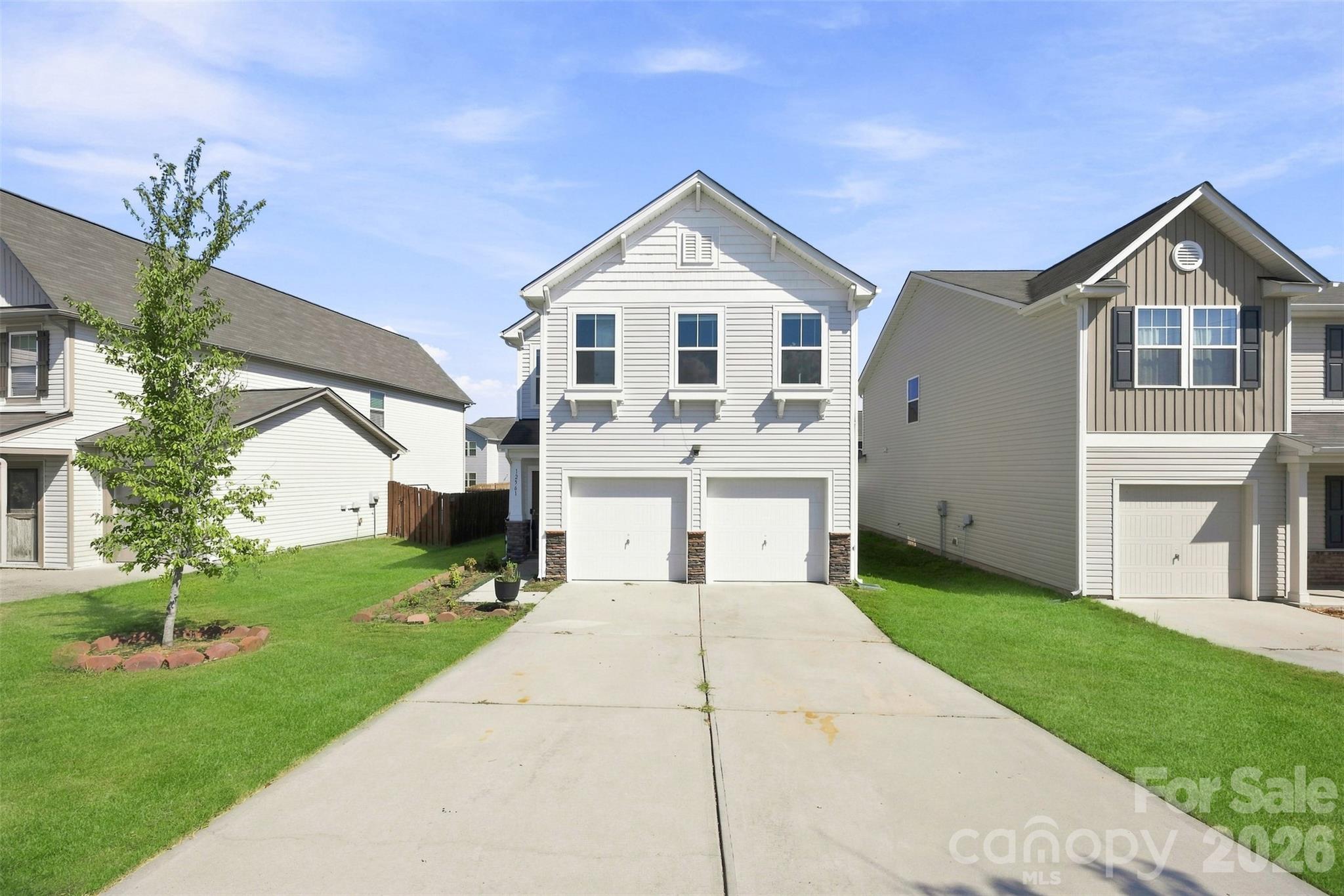 12561 Garron Road Property Photo 2