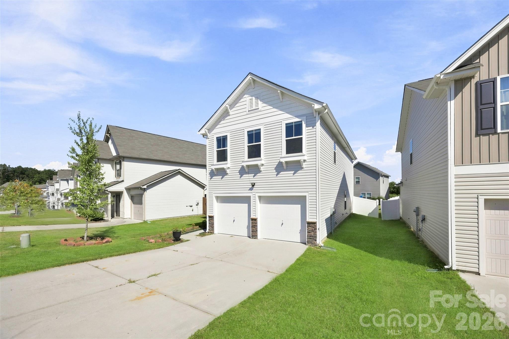 12561 Garron Road Property Photo 3