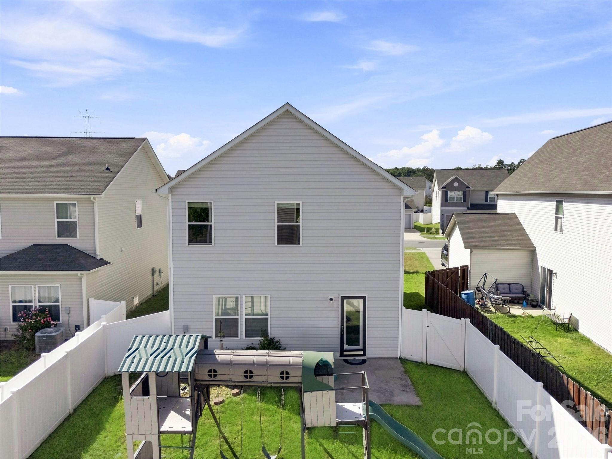12561 Garron Road Property Photo 41