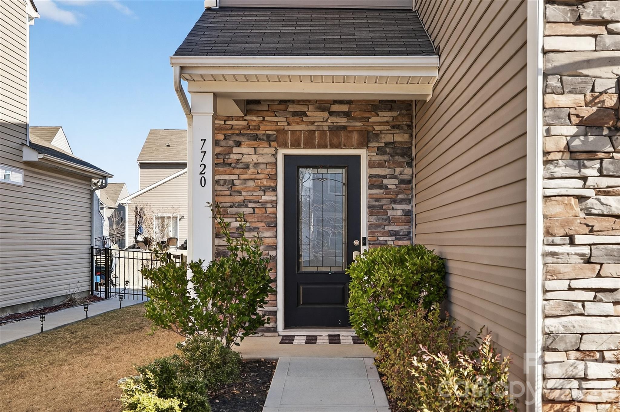 7720 Sea Turtle Way Property Photo 1