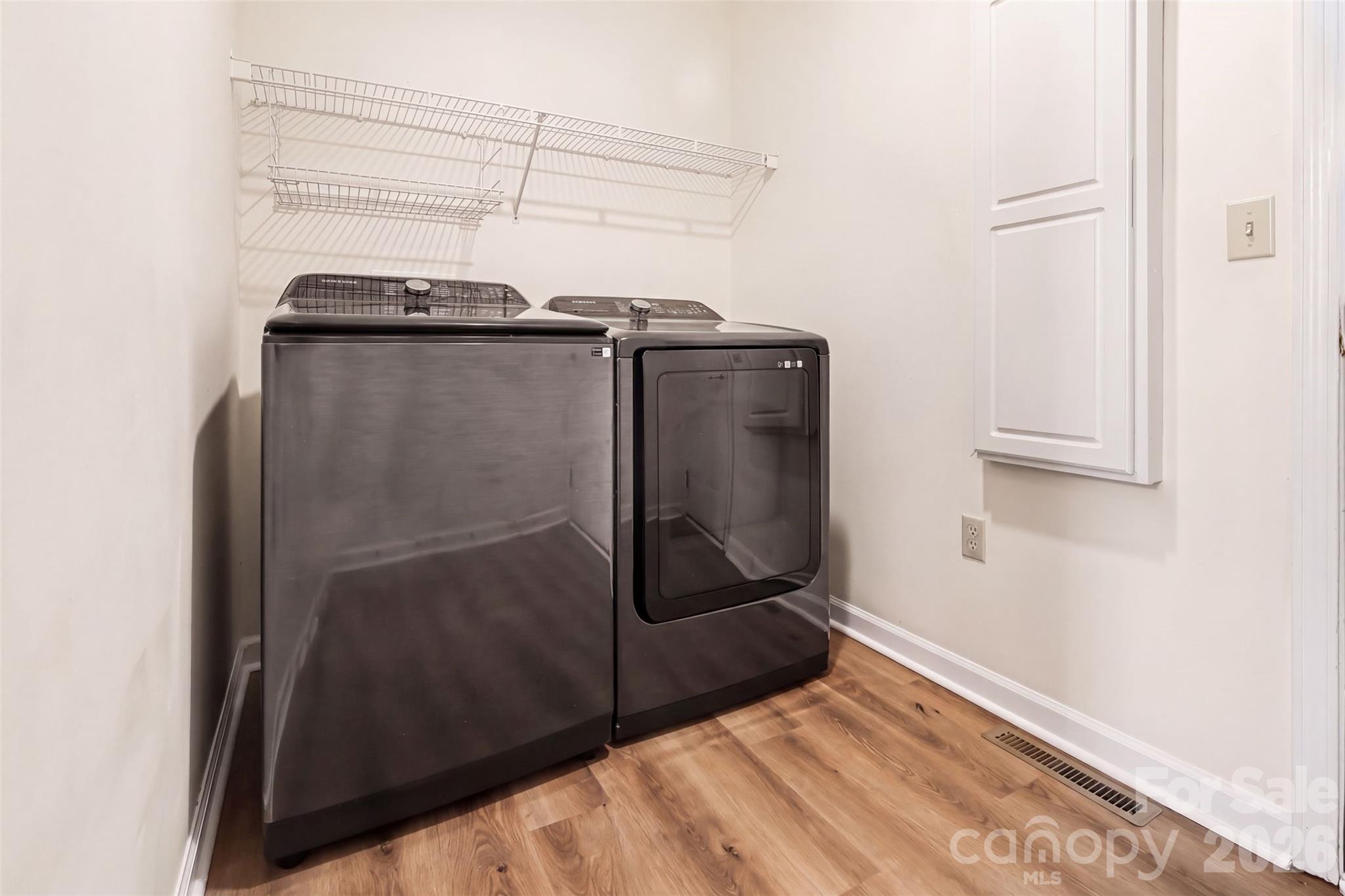 7 Firestone Court Property Photo 18