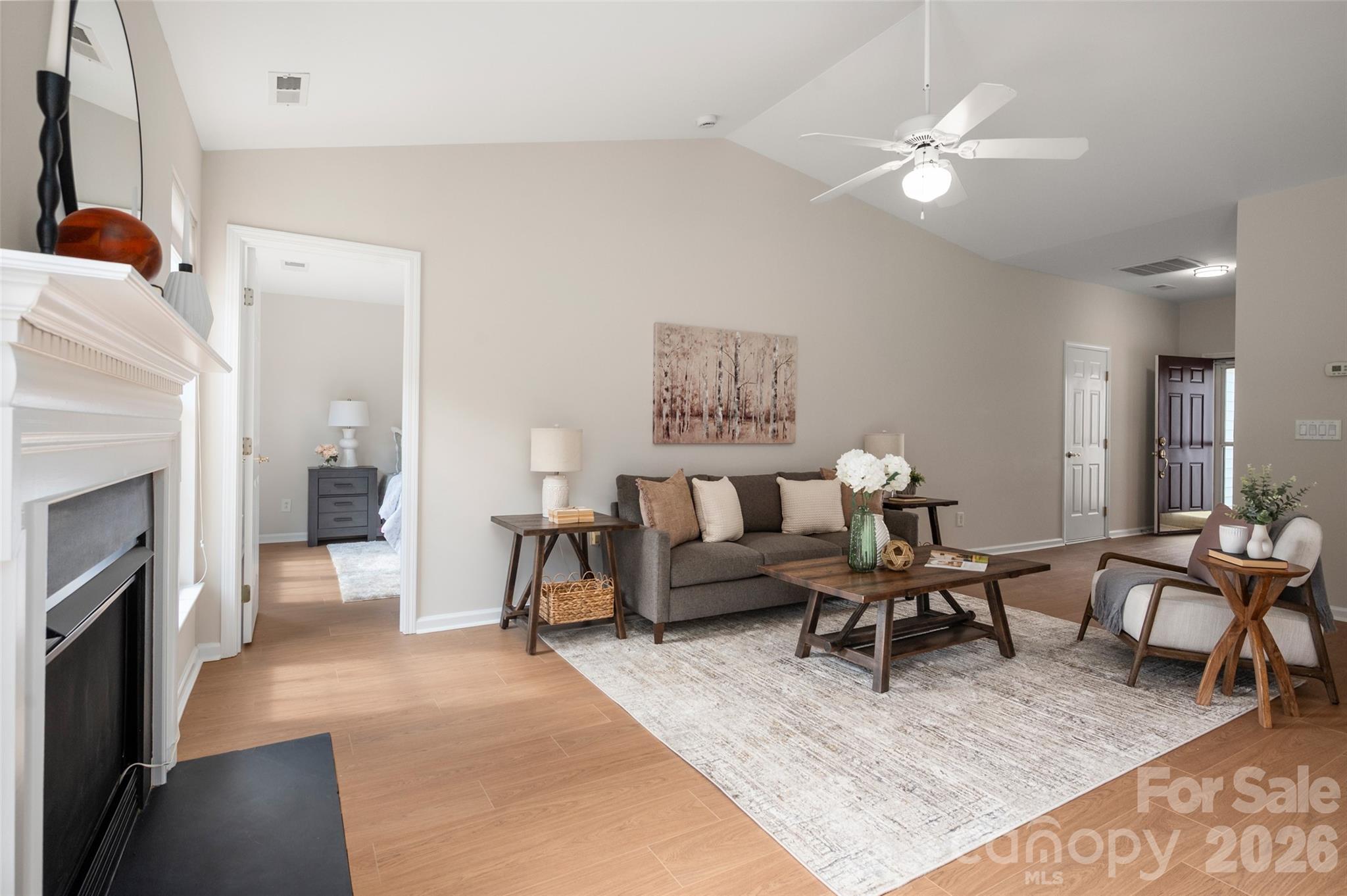 1011 Holly Villa Circle Property Photo 14