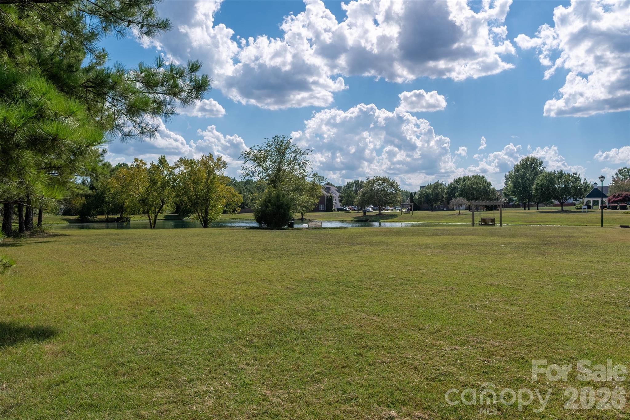 1011 Holly Villa Circle Property Photo 28