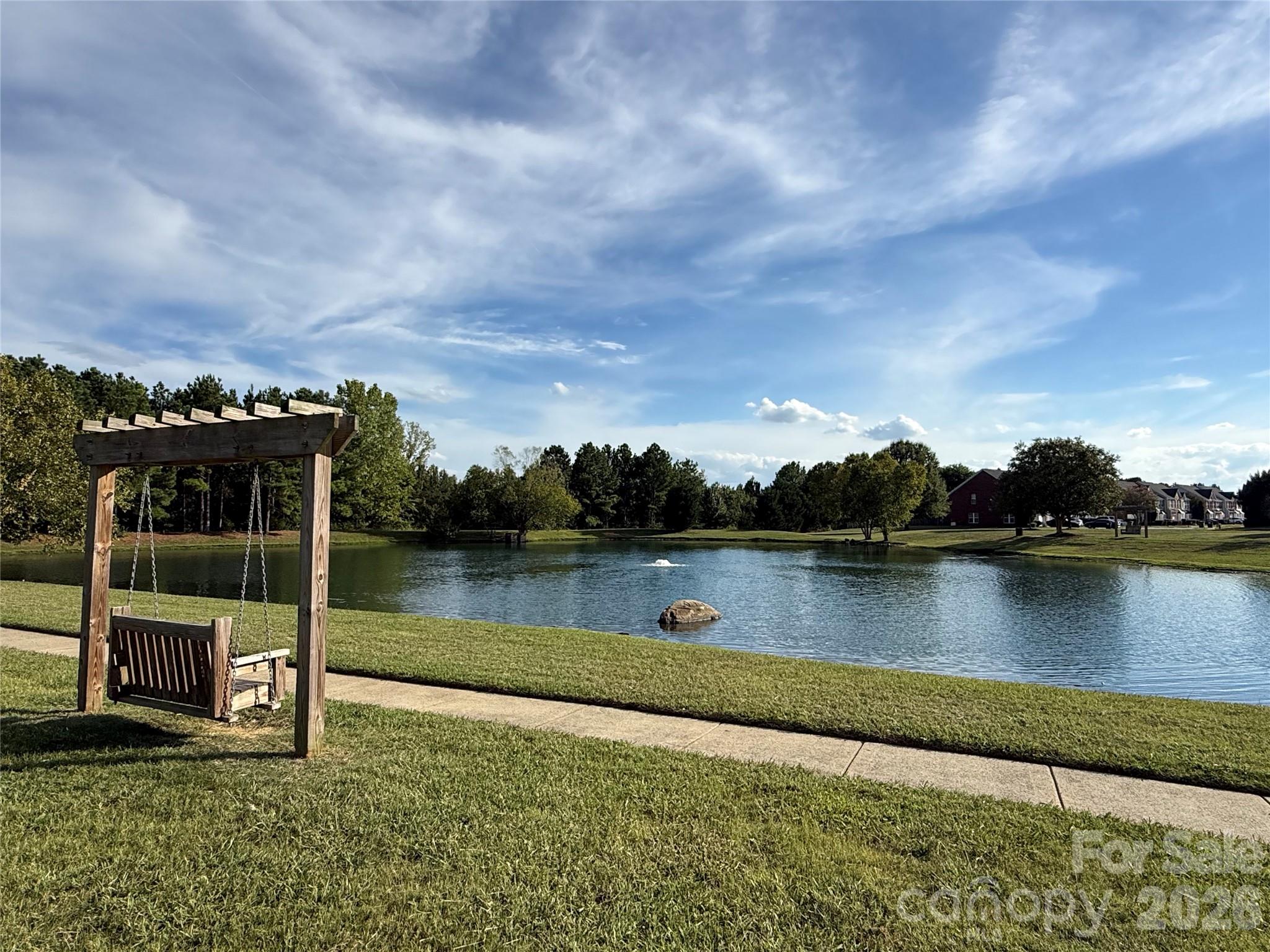 1011 Holly Villa Circle Property Photo 29