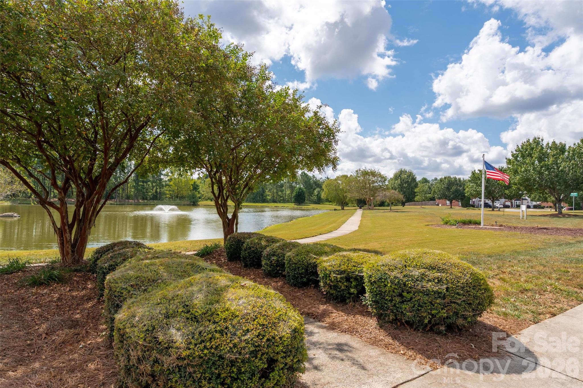 1011 Holly Villa Circle Property Photo 34